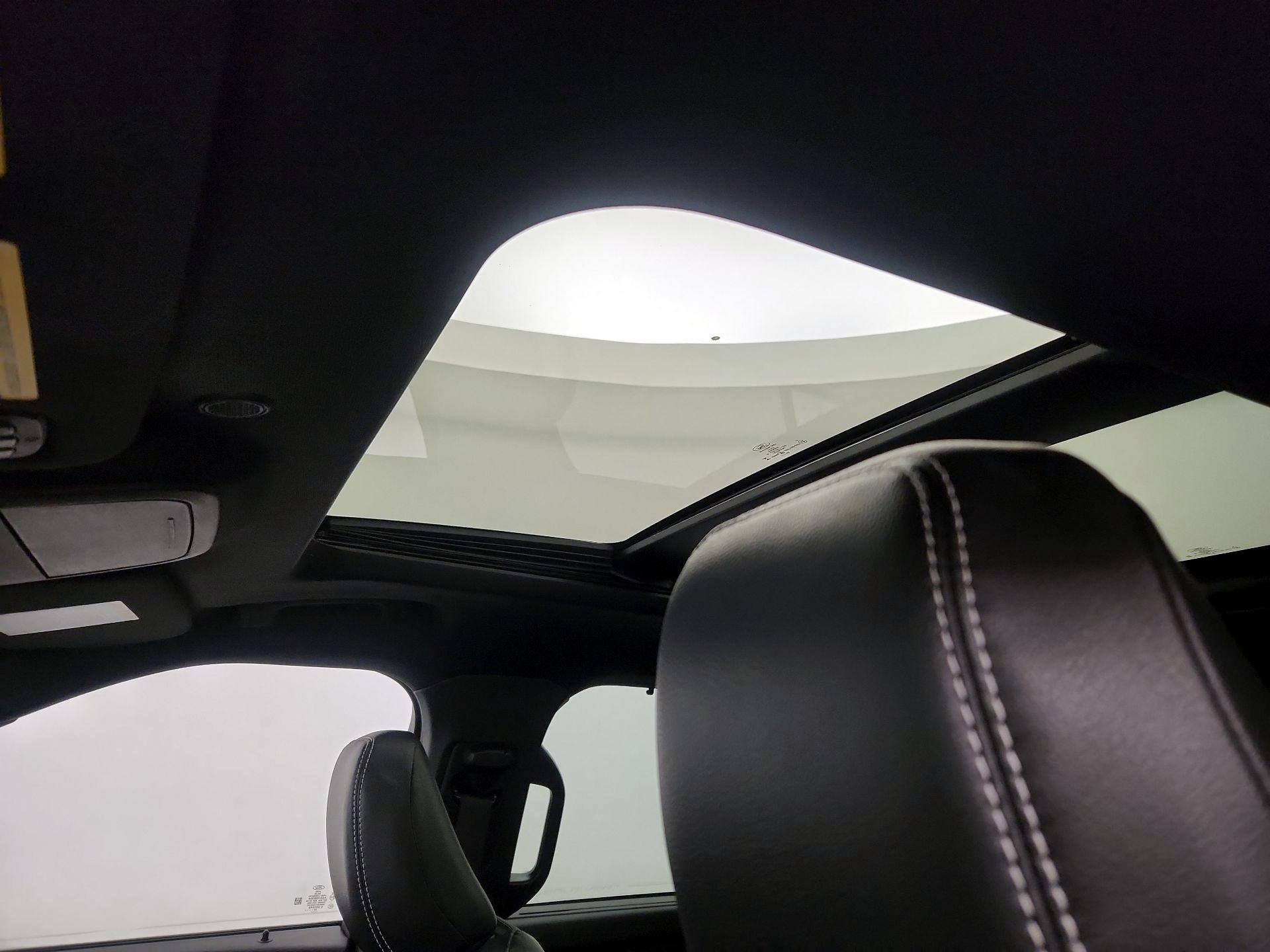 Thumbnail: 2023 Ford Explorer - 20