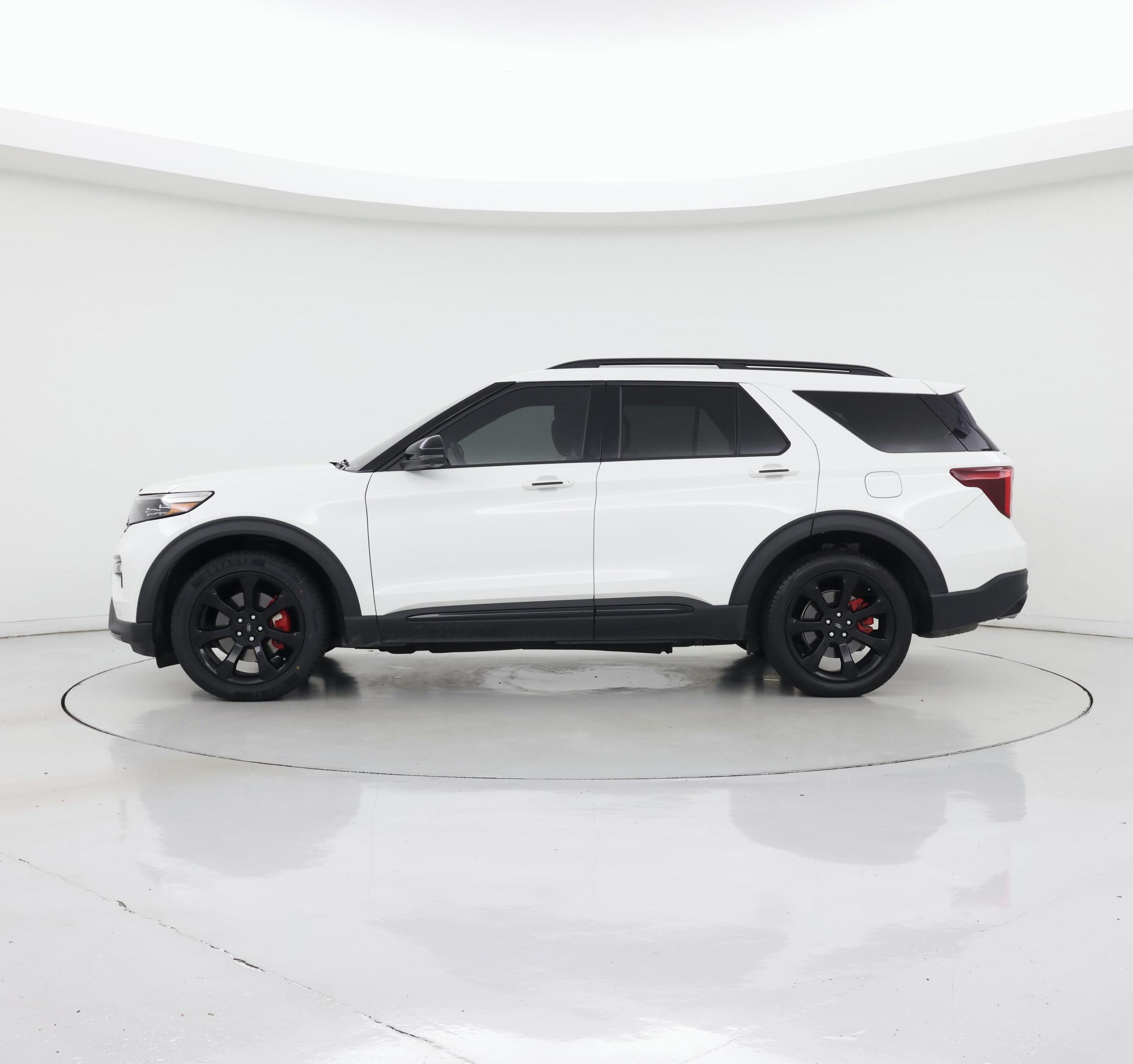 Thumbnail: 2023 Ford Explorer - 3