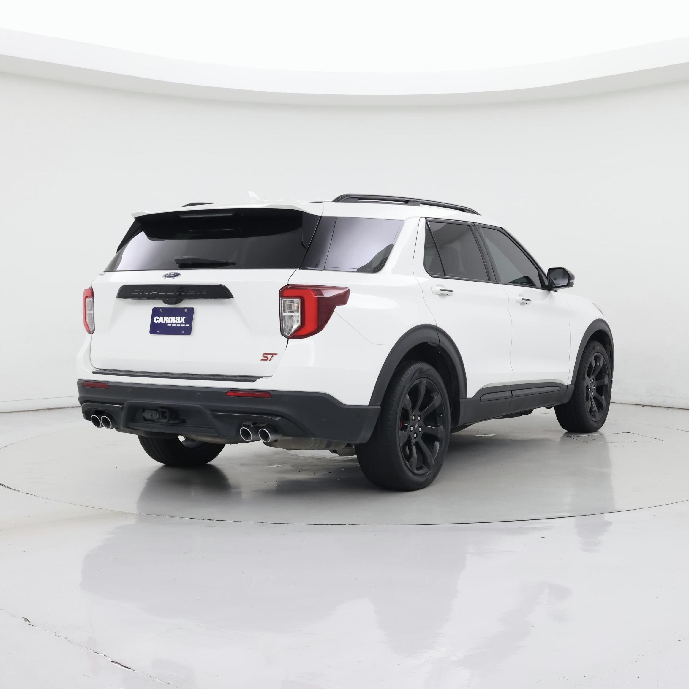 Thumbnail: 2023 Ford Explorer - 8