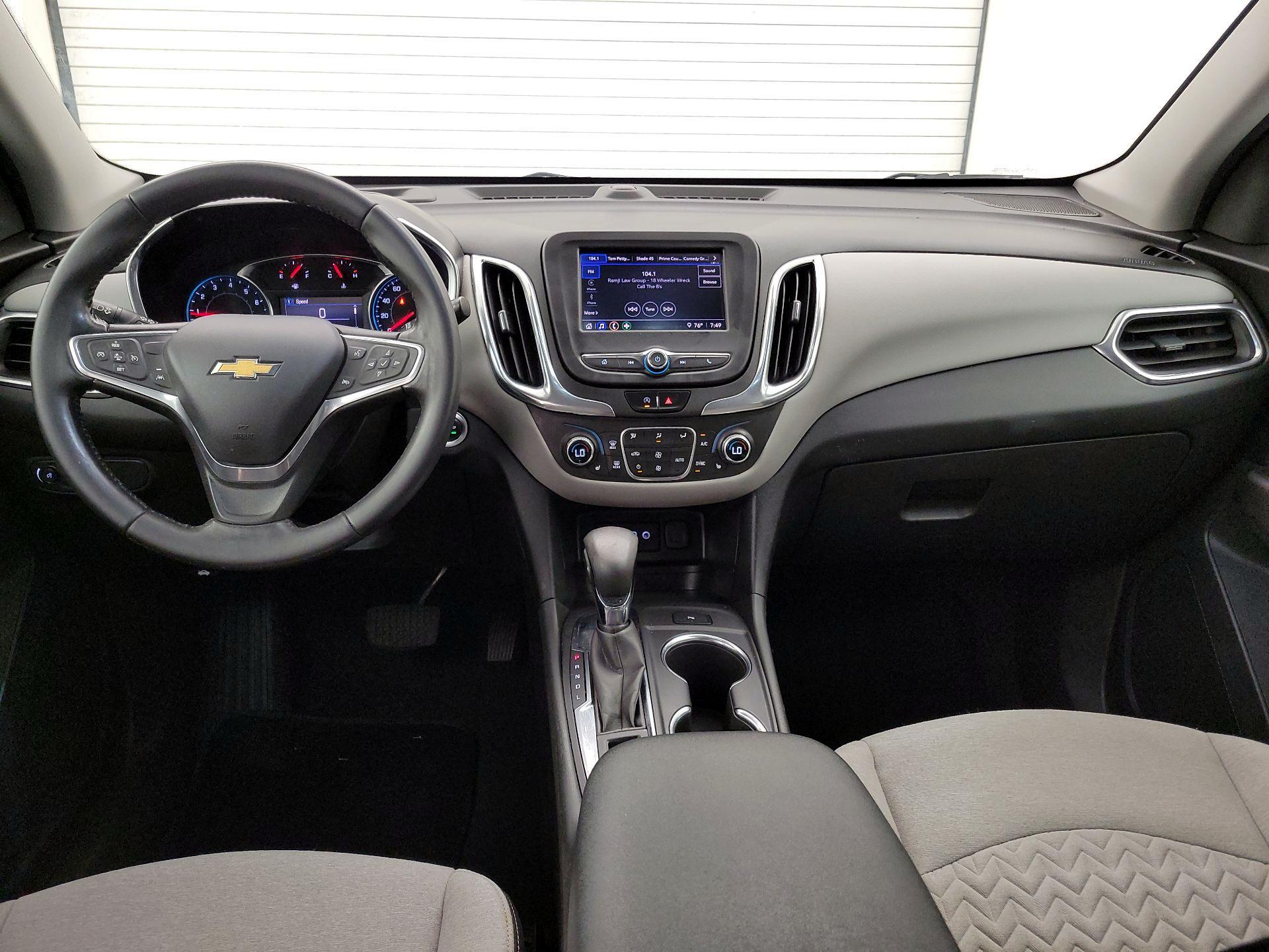 Thumbnail: 2022 Chevrolet Equinox - 9