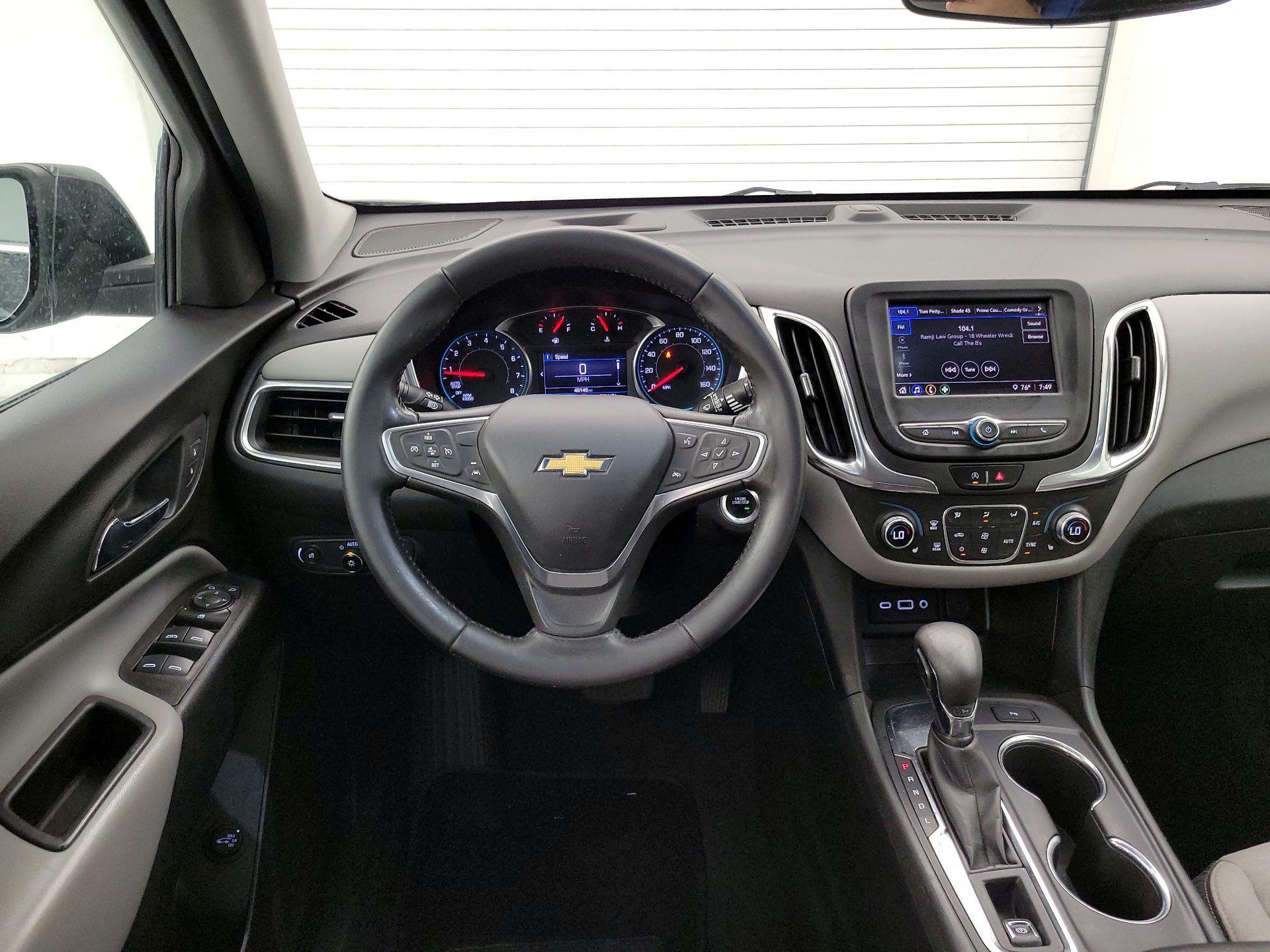 Thumbnail: 2022 Chevrolet Equinox - 10