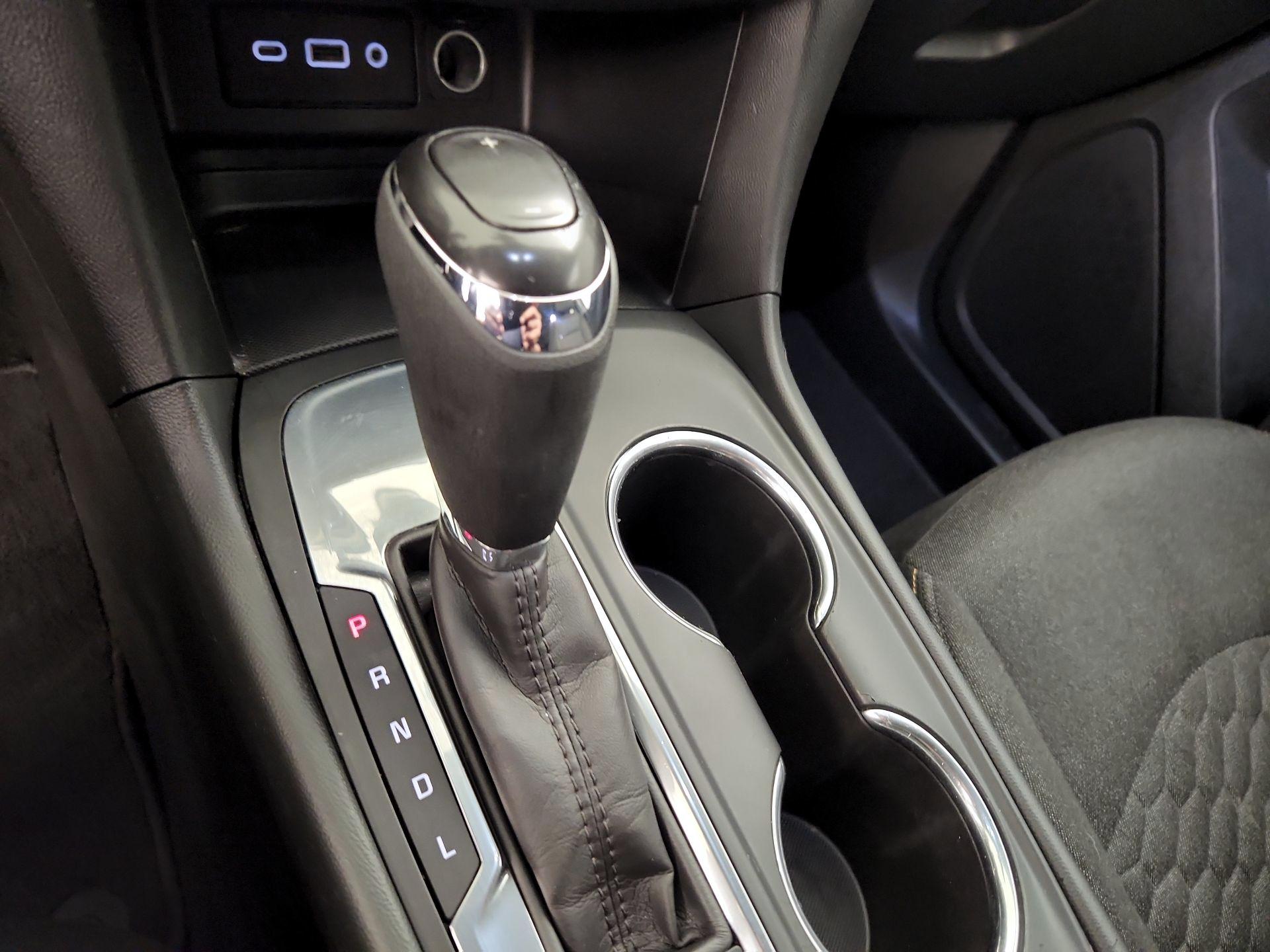 Thumbnail: 2020 Chevrolet Equinox - 17