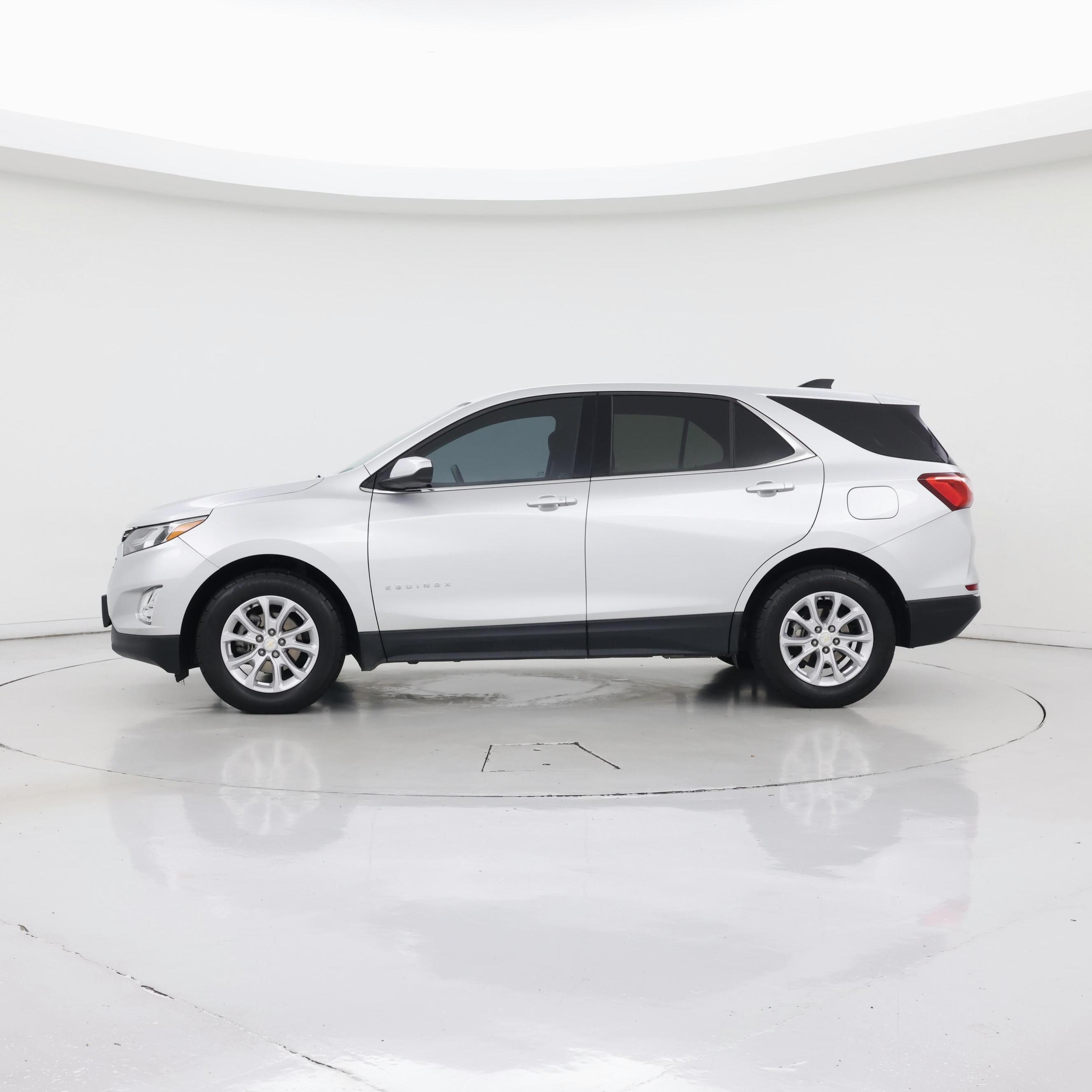 Thumbnail: 2020 Chevrolet Equinox - 3