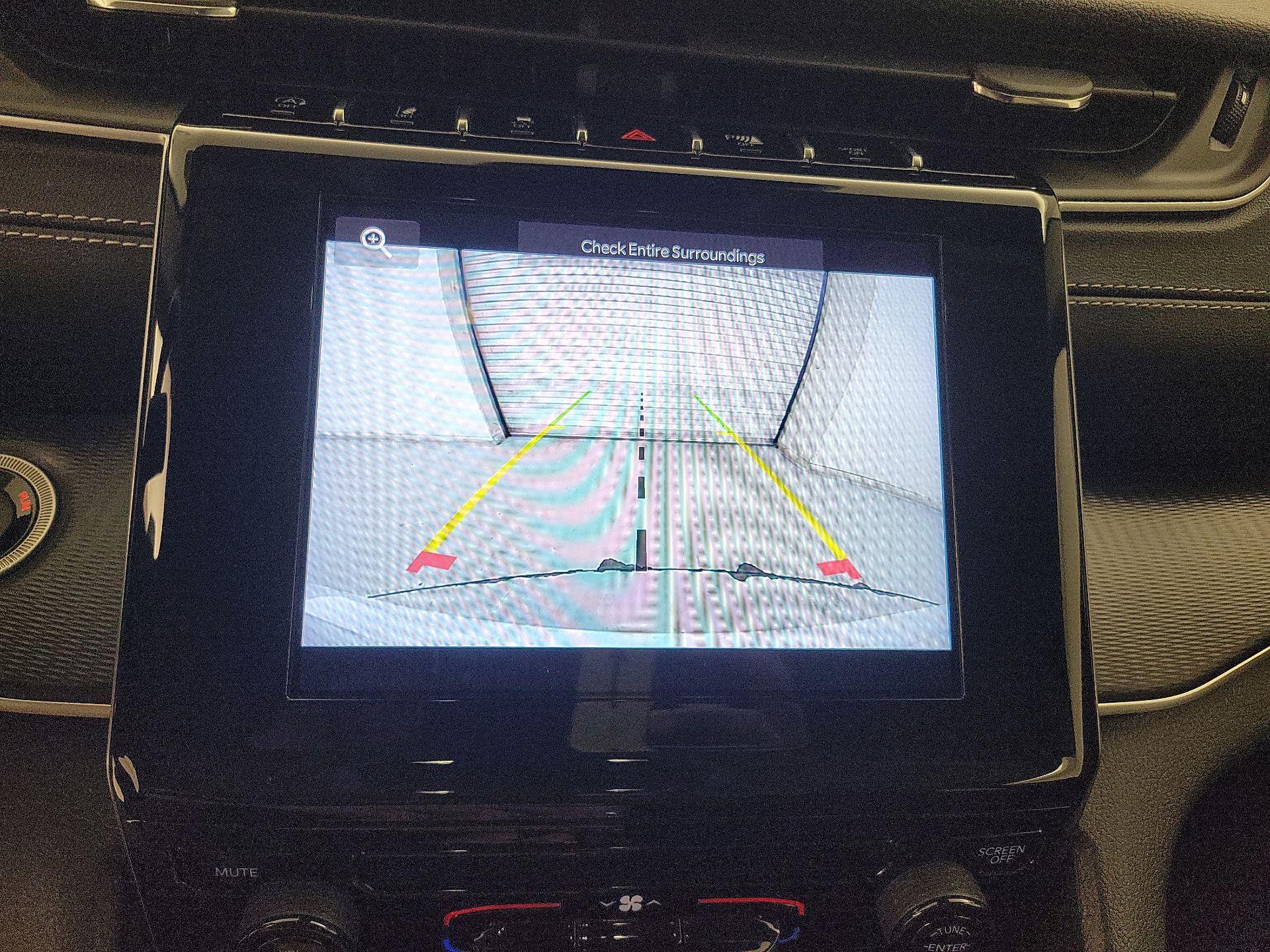 Thumbnail: 2023 Jeep Grand Cherokee - 14