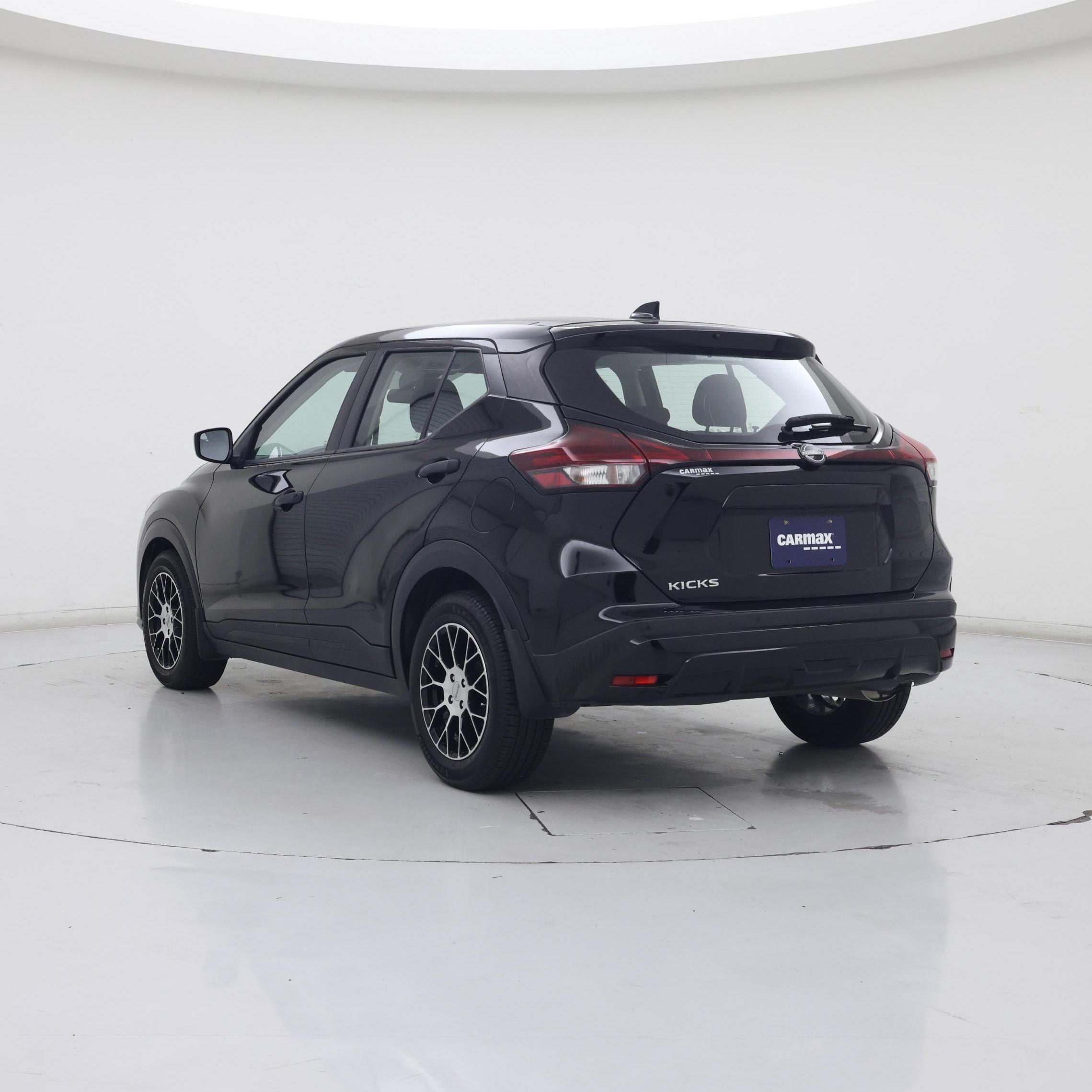 Thumbnail: 2022 Nissan Kicks - 2