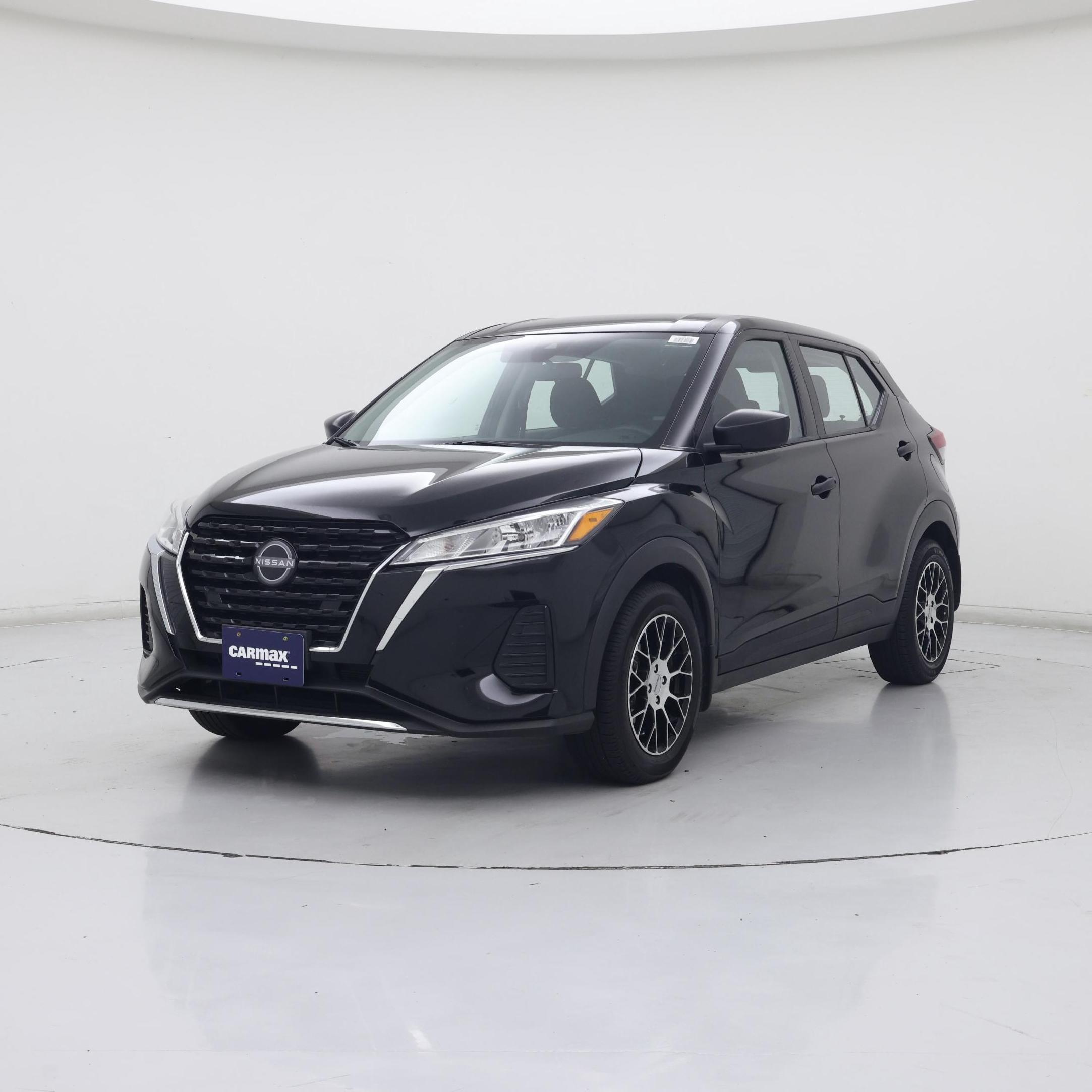 Thumbnail: 2022 Nissan Kicks - 4