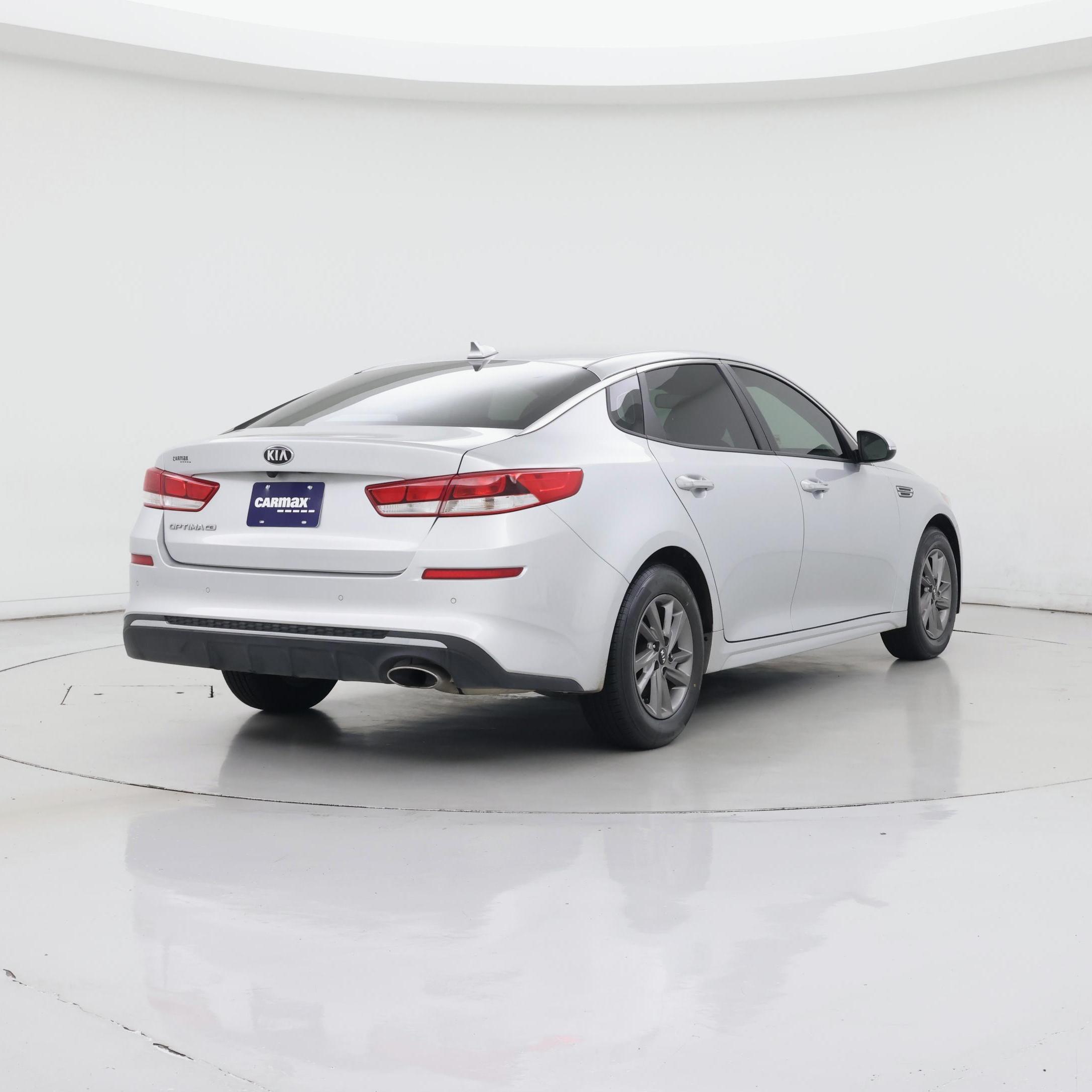 Thumbnail: 2020 Kia Optima - 8