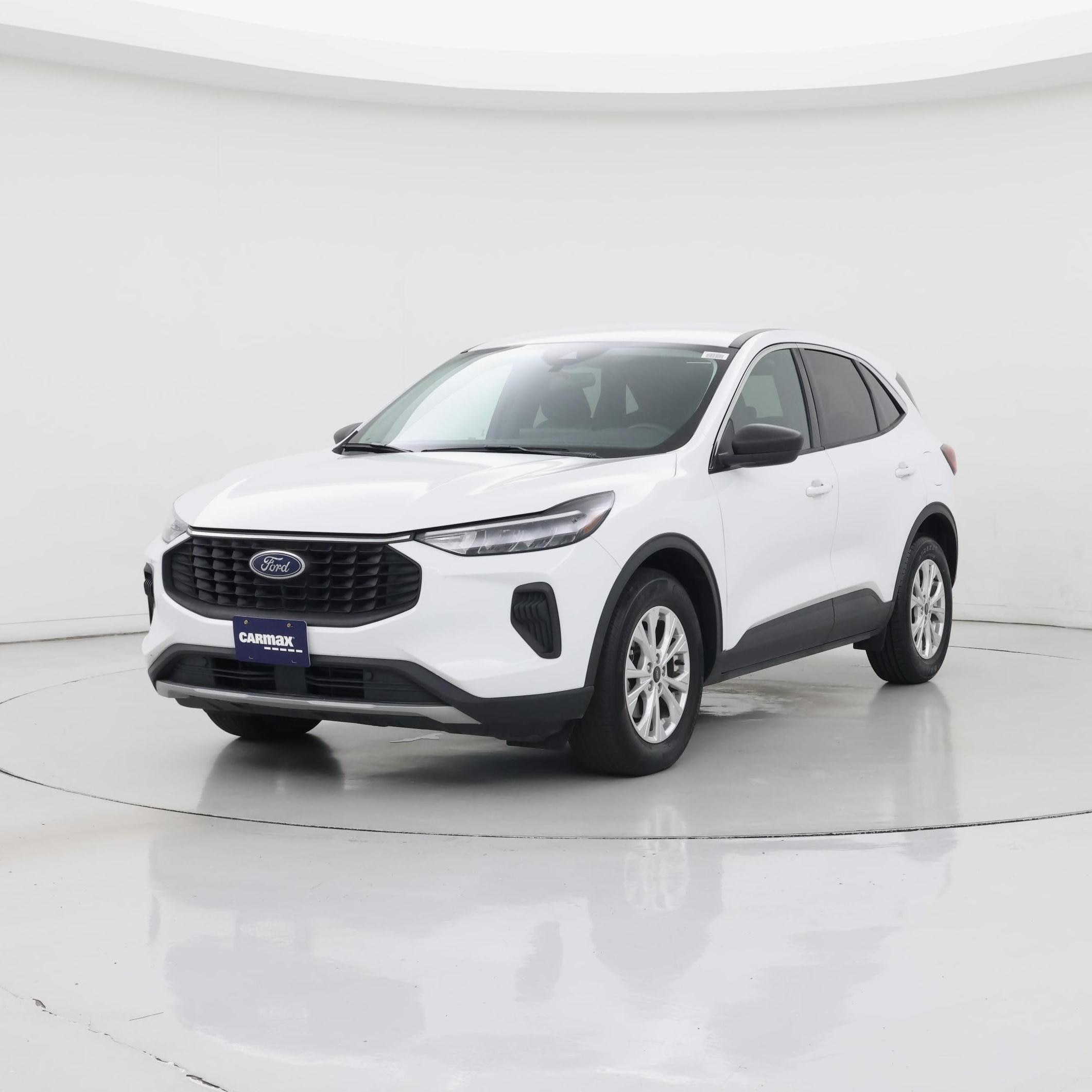 Thumbnail: 2023 Ford Escape - 4