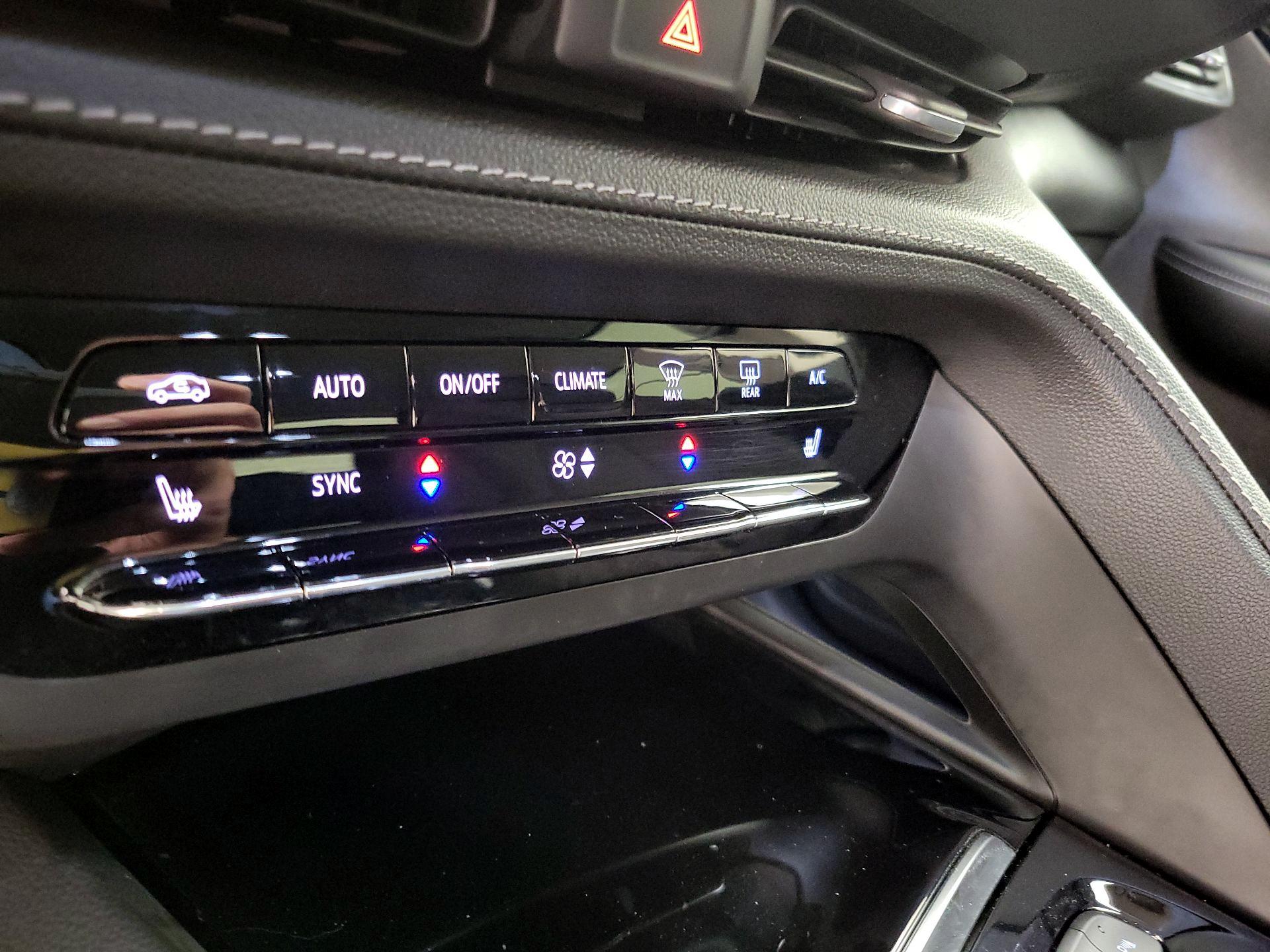 Thumbnail: 2022 Buick Envision - 16
