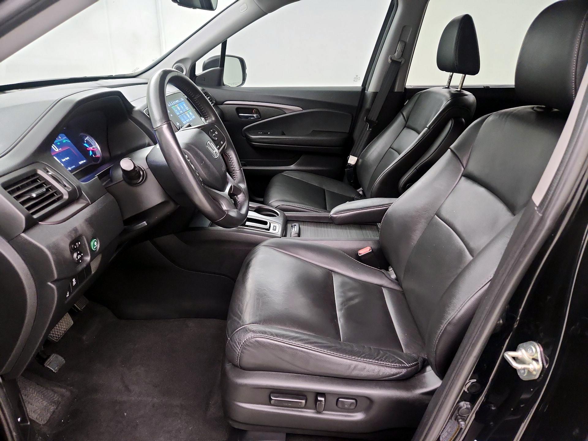 Thumbnail: 2020 Honda Pilot - 11