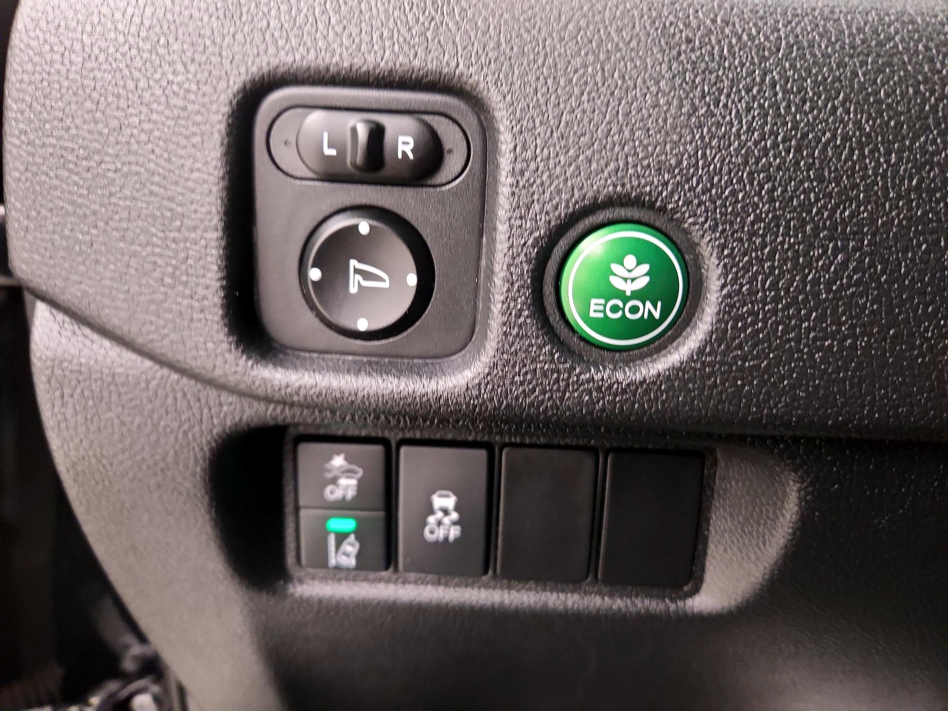 Thumbnail: 2020 Honda Pilot - 13