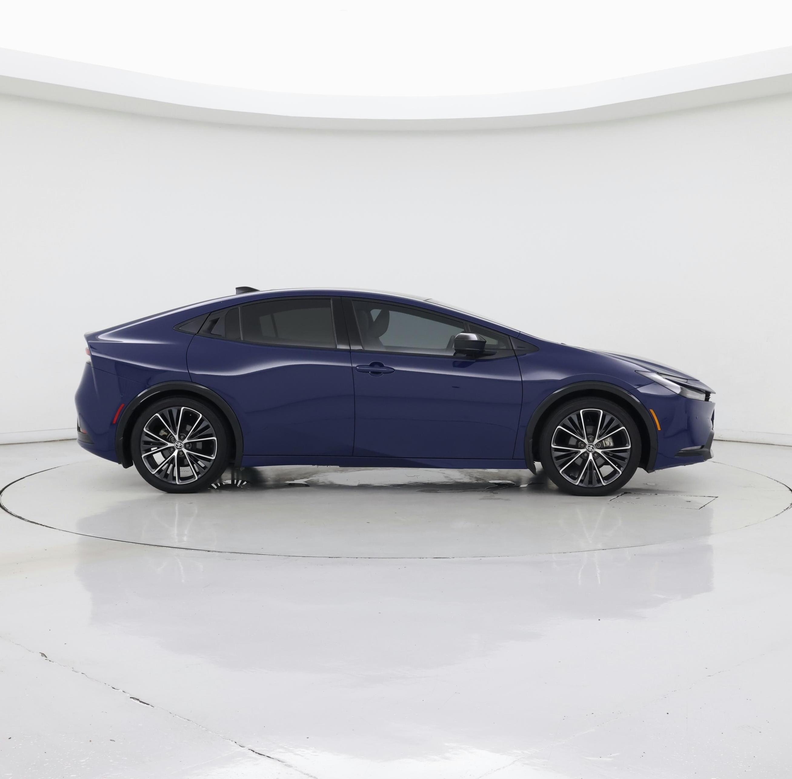 Thumbnail: 2024 Toyota Prius - 7
