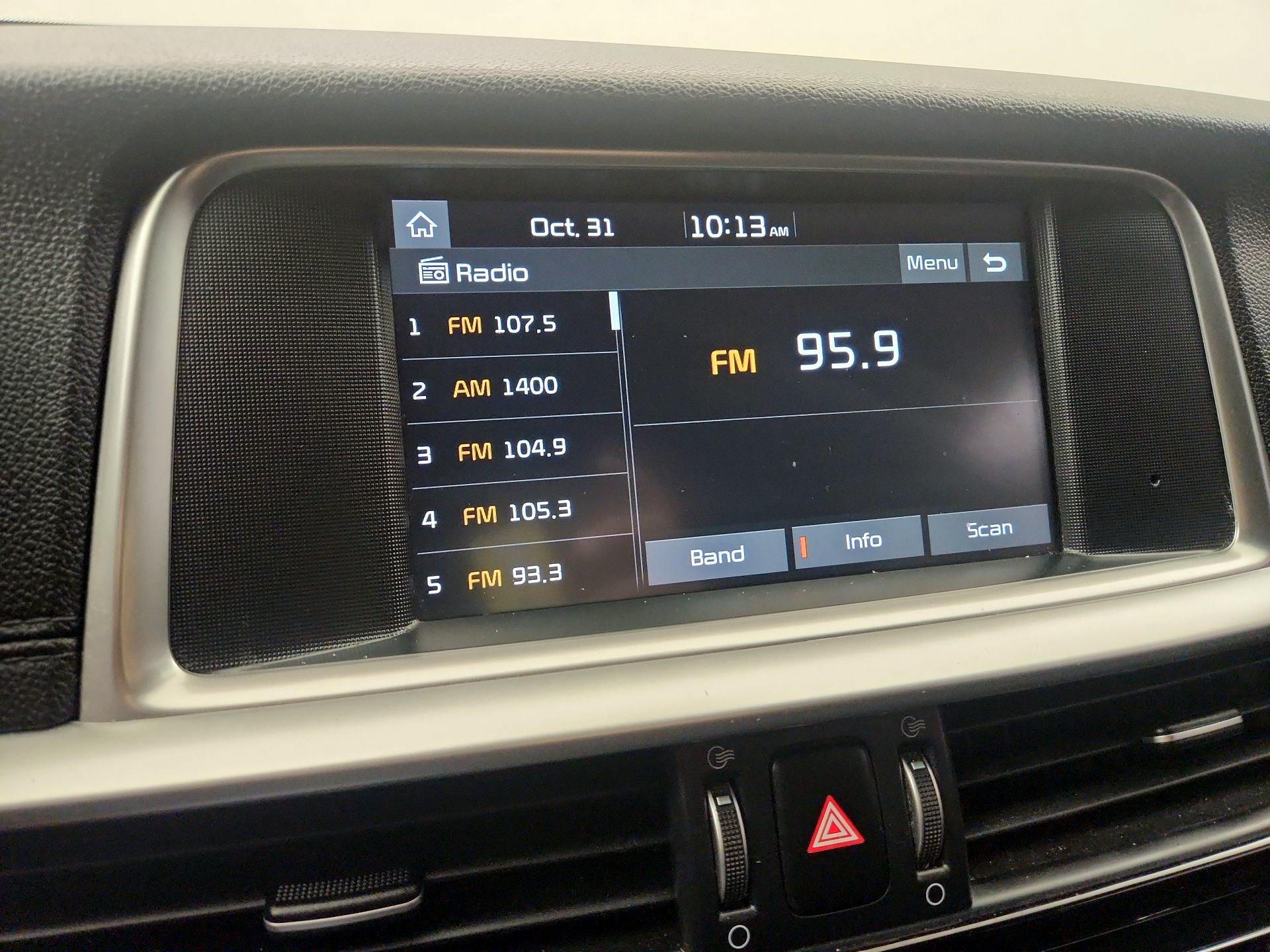 Thumbnail: 2020 Kia Optima - 15