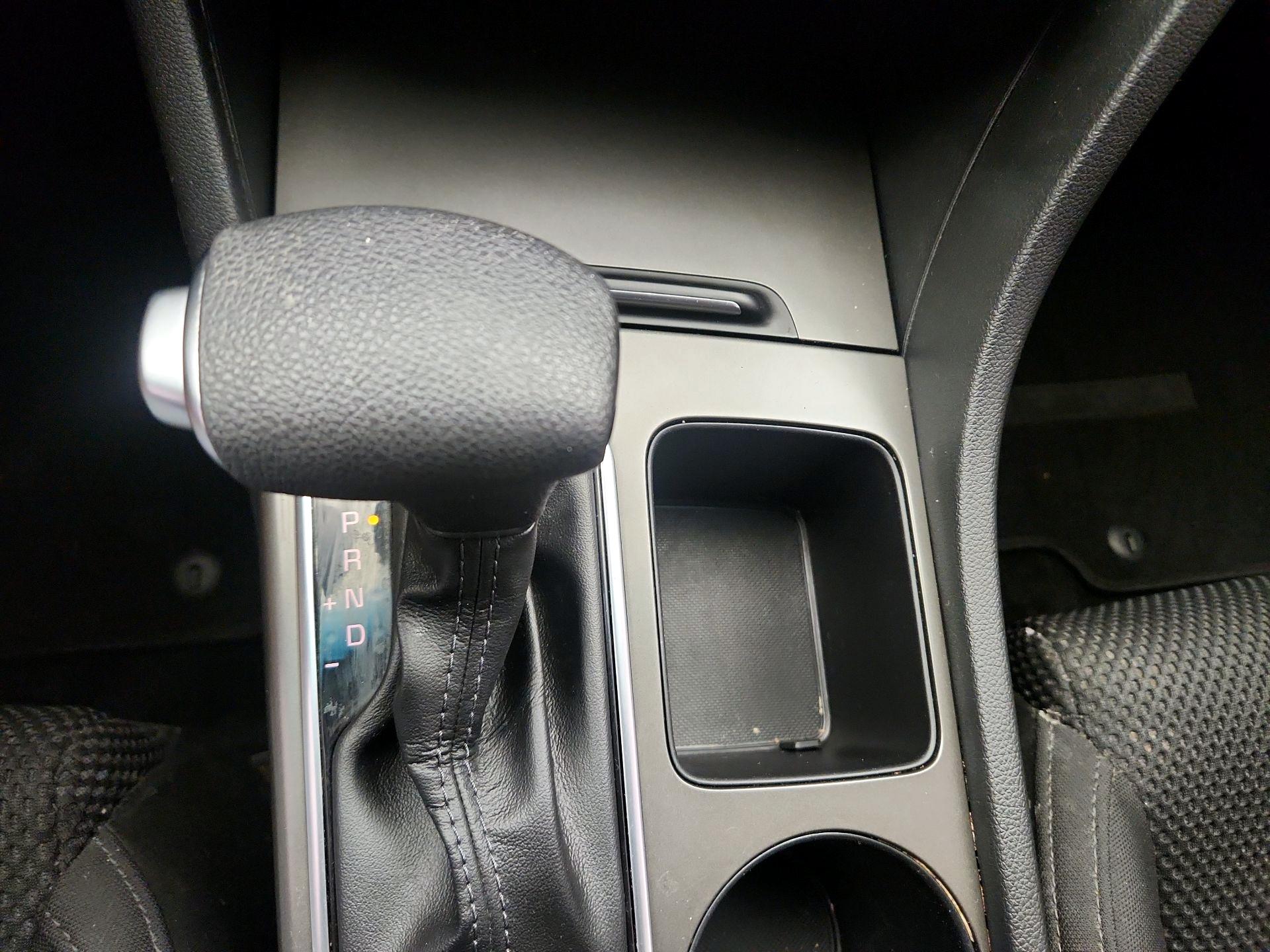 Thumbnail: 2020 Kia Optima - 17