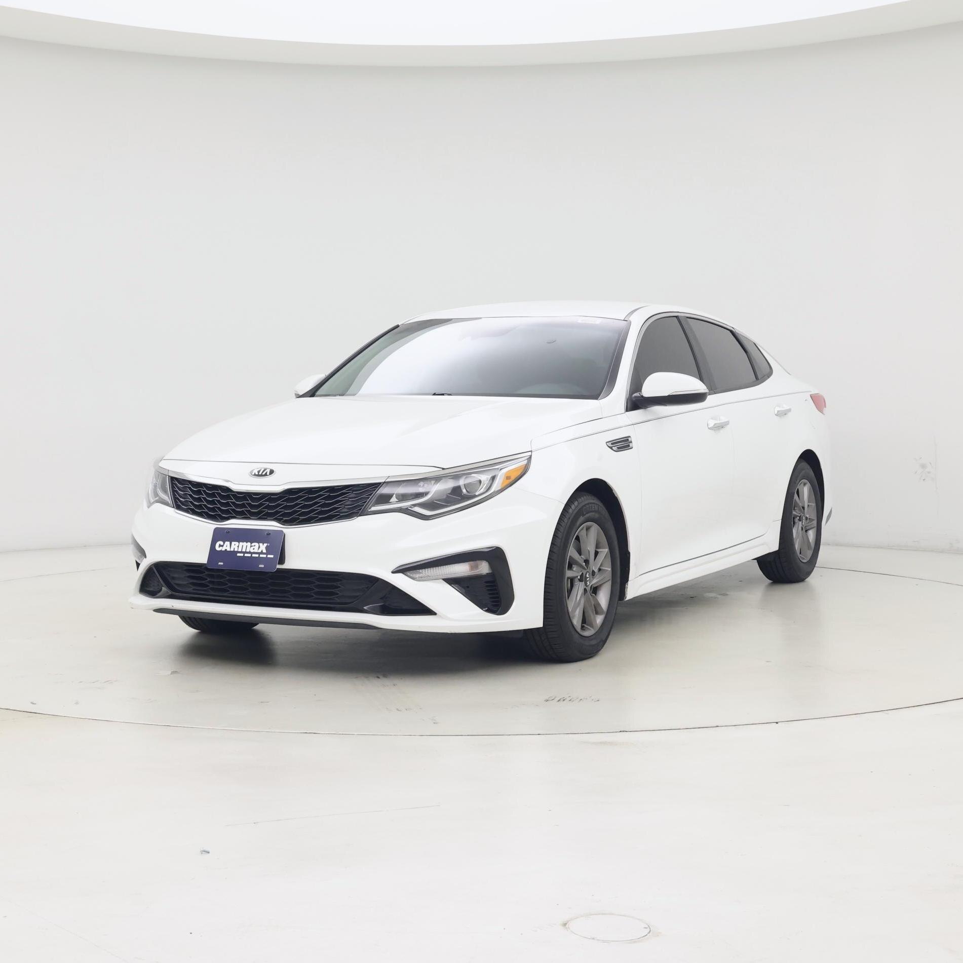 Thumbnail: 2020 Kia Optima - 4