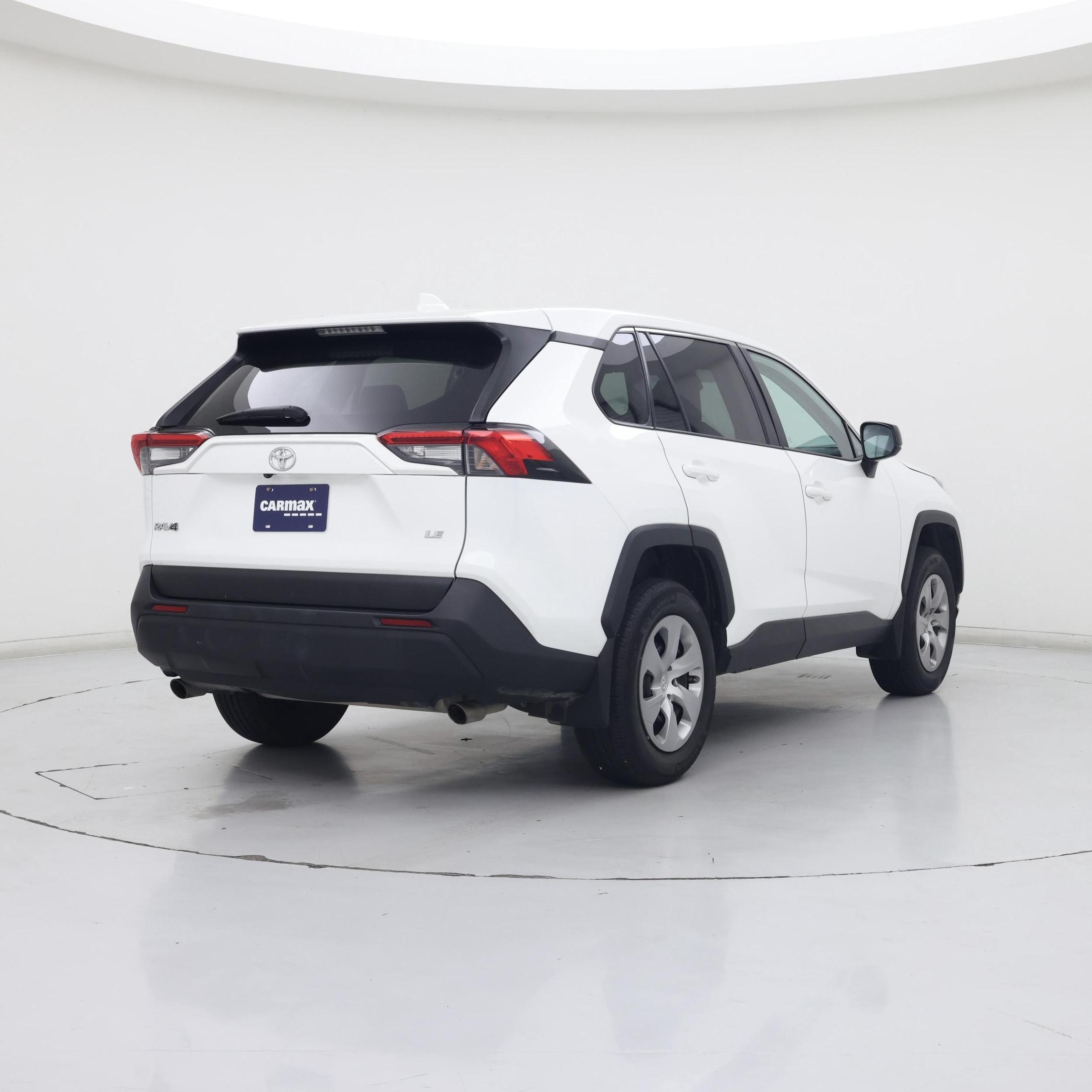 Thumbnail: 2023 Toyota RAV4 - 8