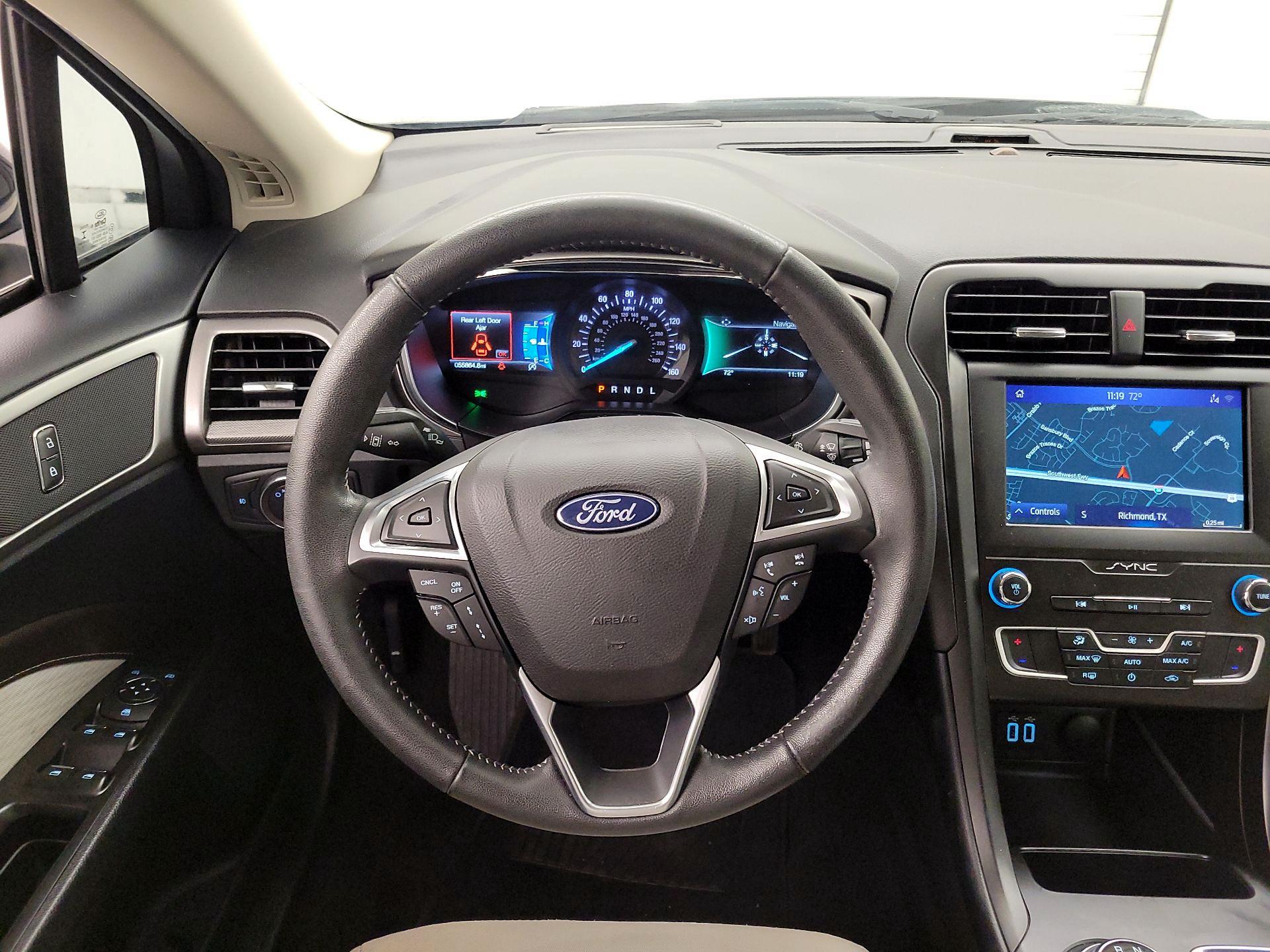 Thumbnail: 2020 Ford Fusion - 10