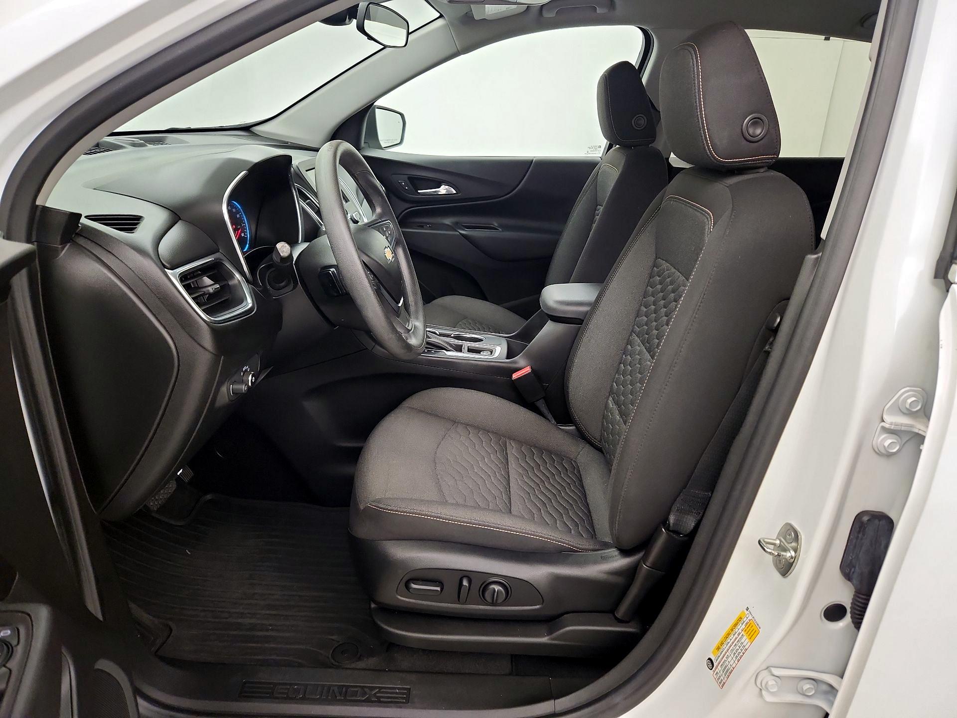 Thumbnail: 2020 Chevrolet Equinox - 11