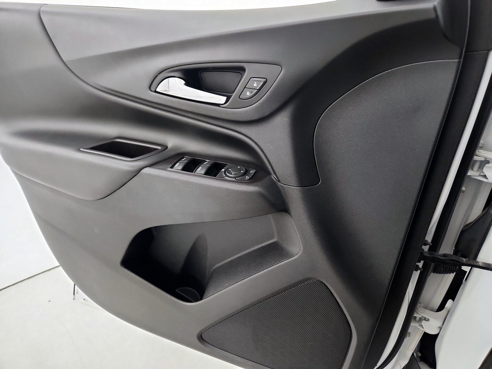 Thumbnail: 2020 Chevrolet Equinox - 12