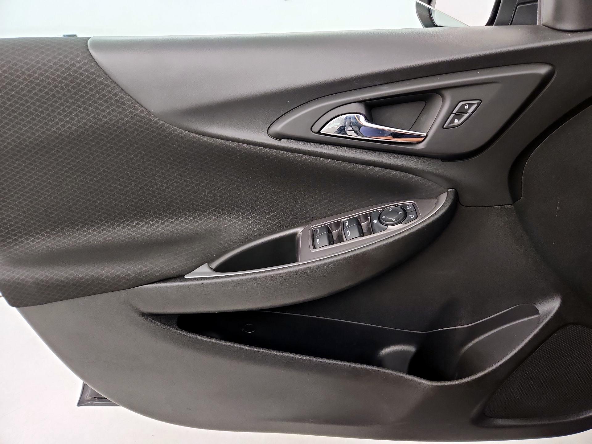 Thumbnail: 2023 Chevrolet Malibu - 12