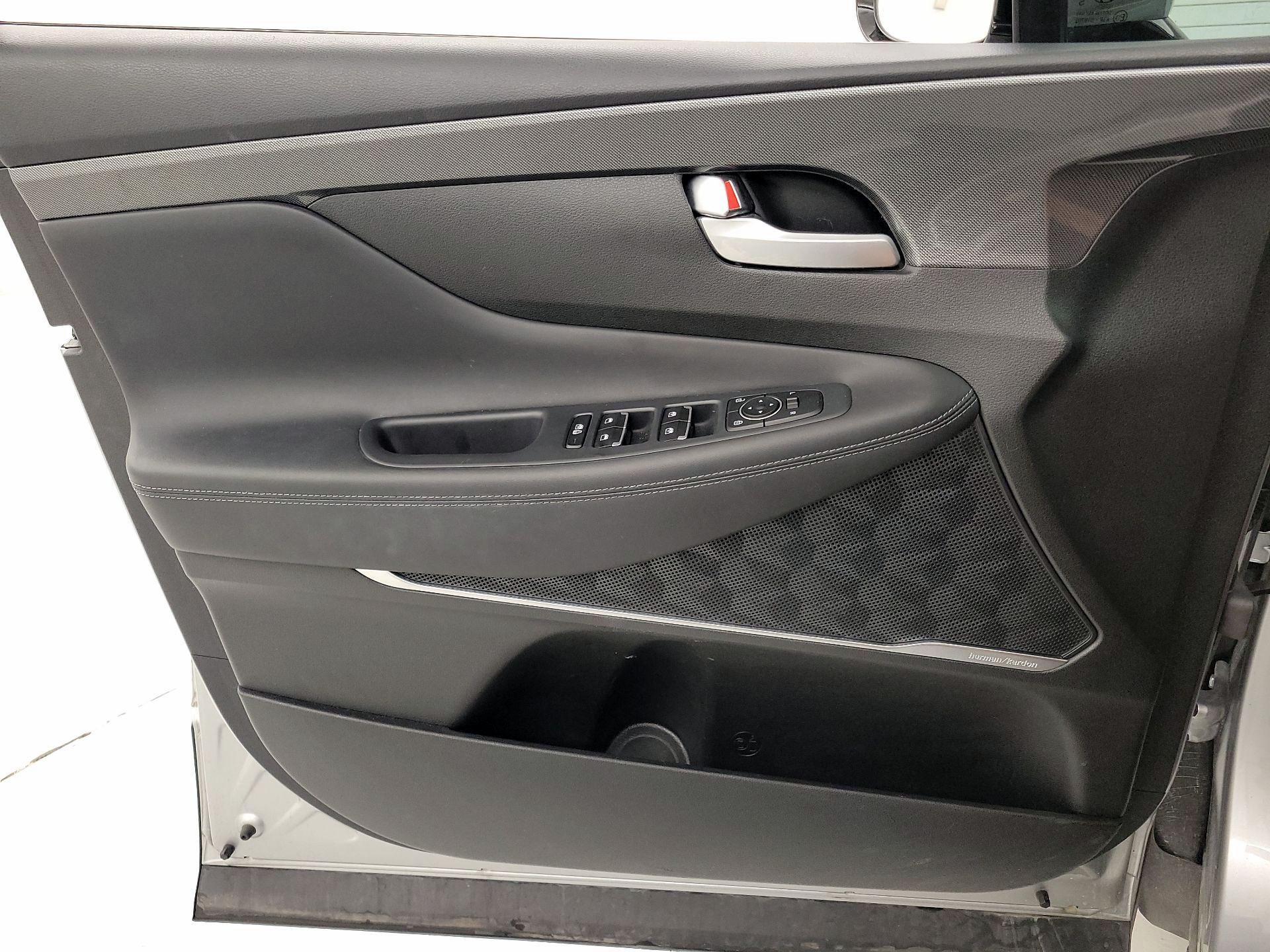 Thumbnail: 2022 Hyundai Santa Fe - 12