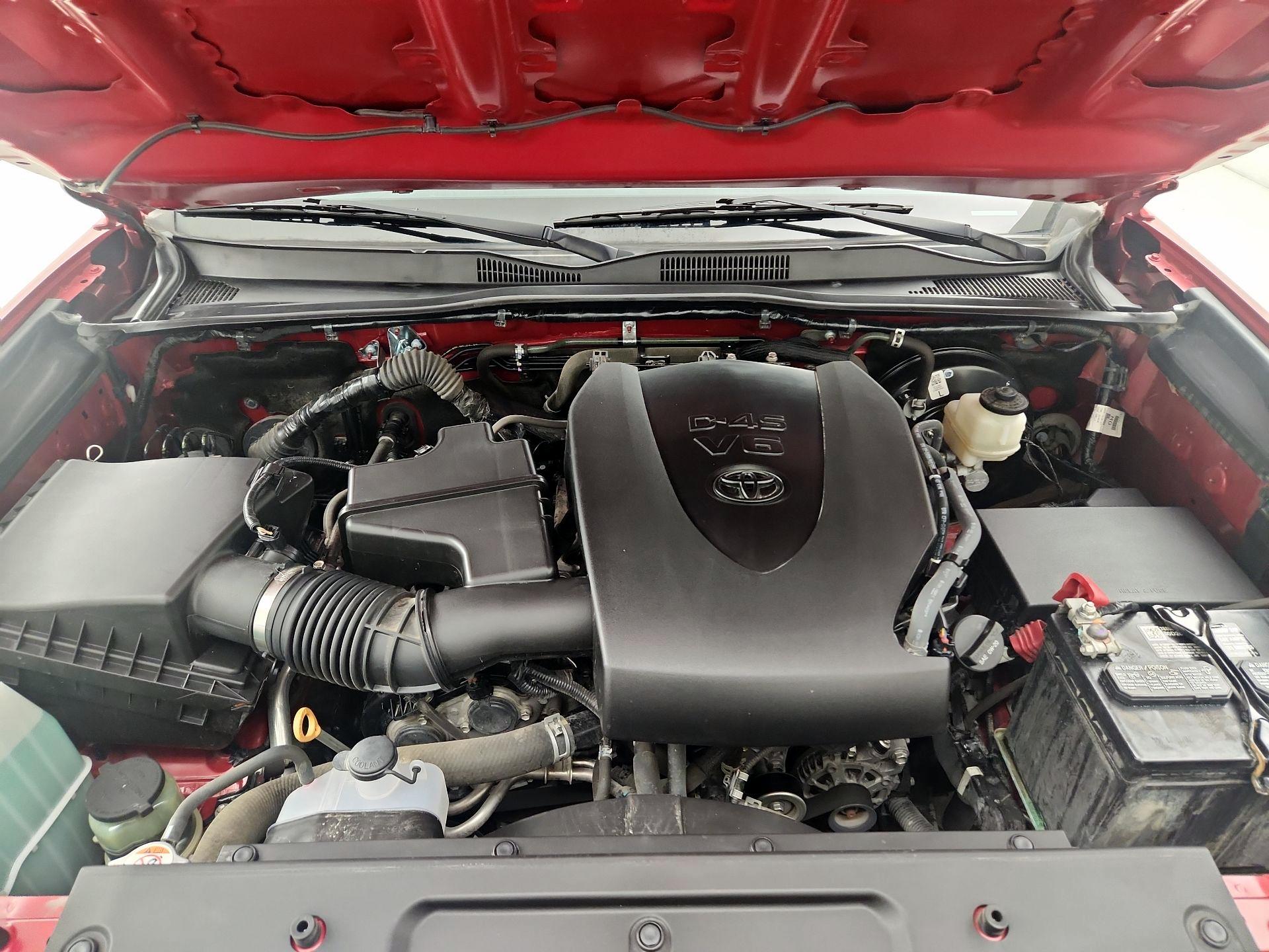 Thumbnail: 2022 Toyota Tacoma - 17