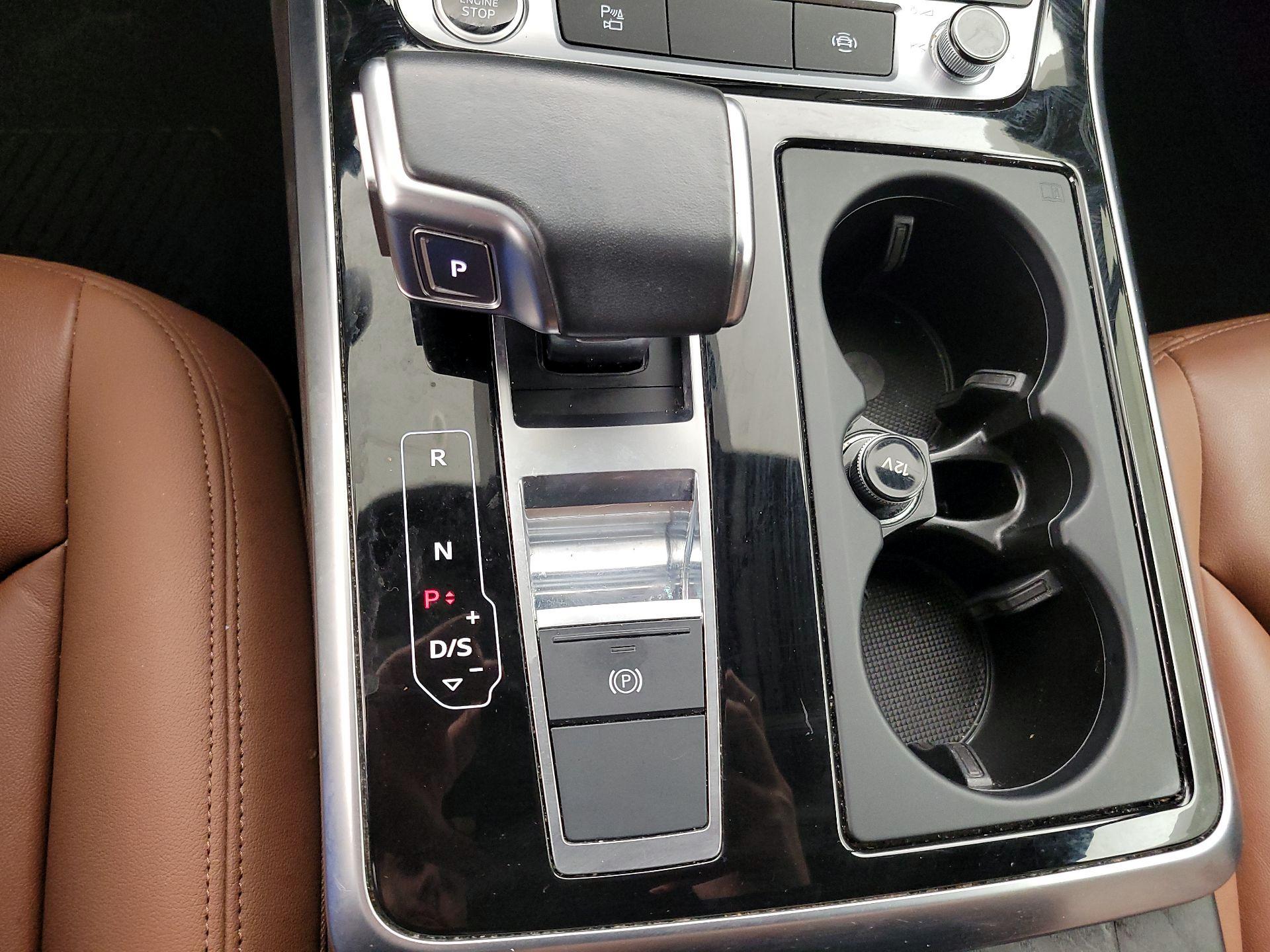 Thumbnail: 2021 Audi Q7 - 18