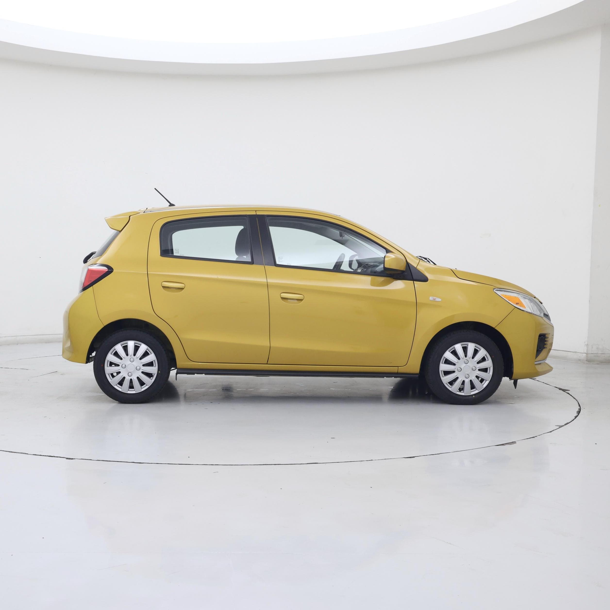 Thumbnail: 2022 Mitsubishi Mirage - 7
