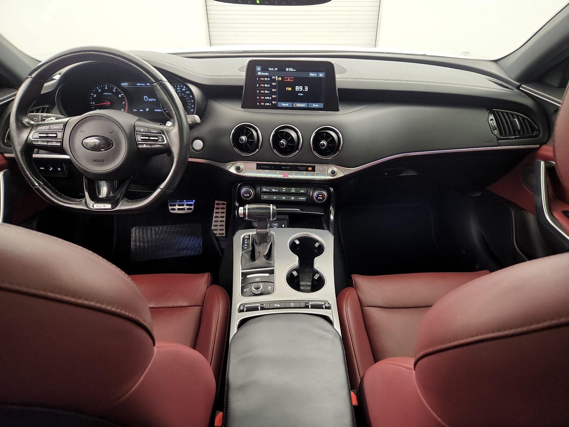 Thumbnail: 2020 Kia Stinger - 9