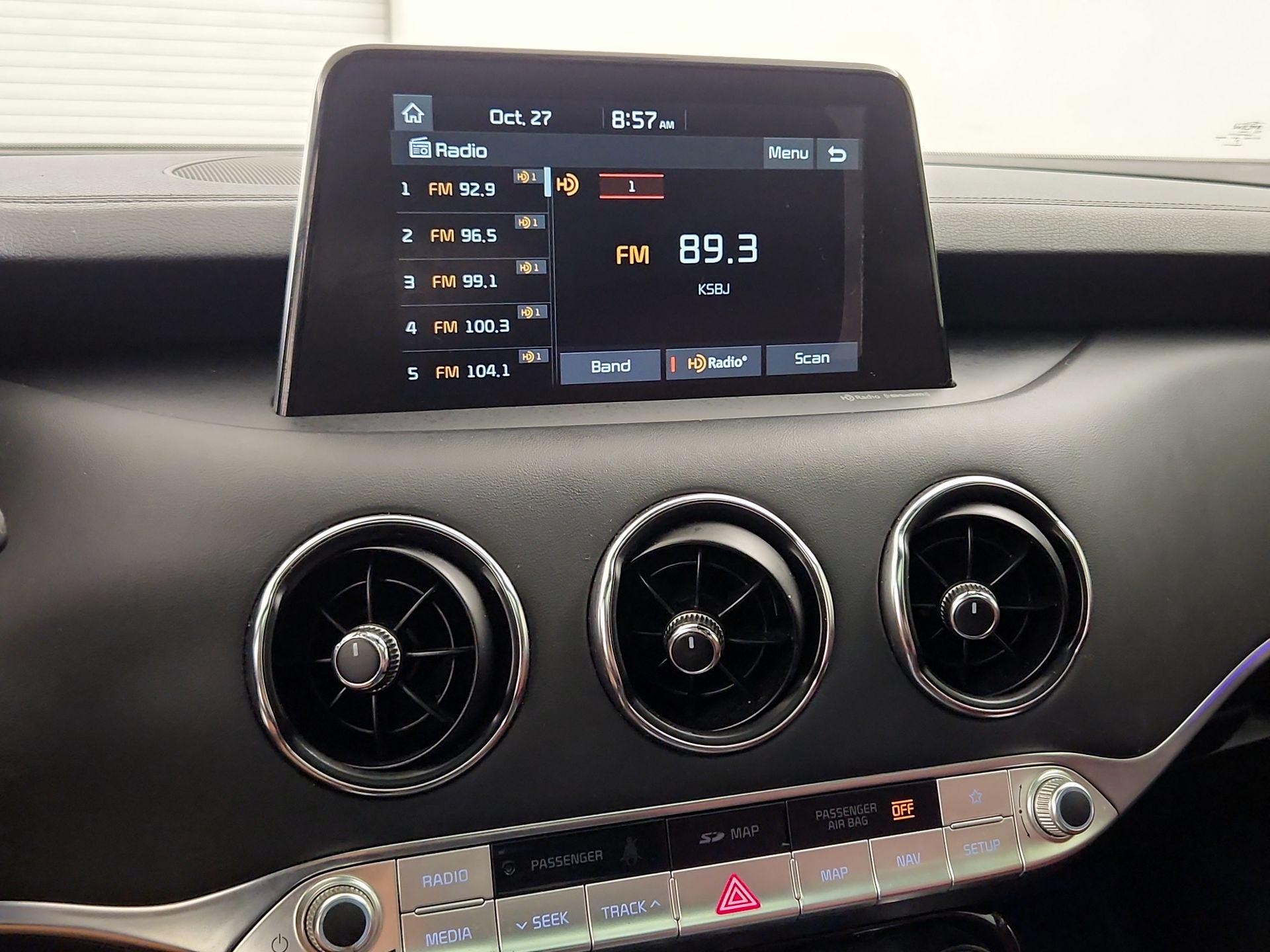 Thumbnail: 2020 Kia Stinger - 16