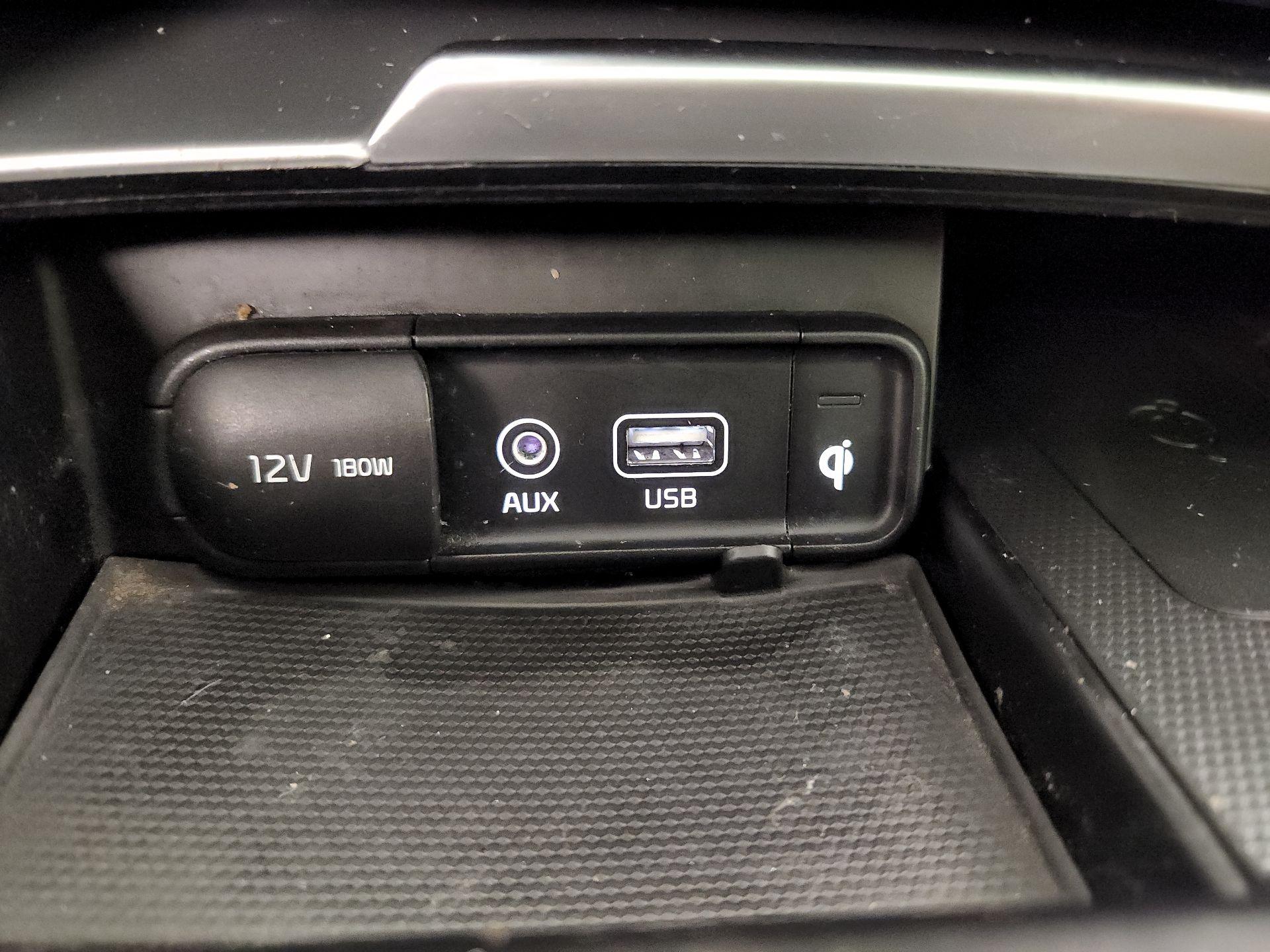 Thumbnail: 2020 Kia Stinger - 19