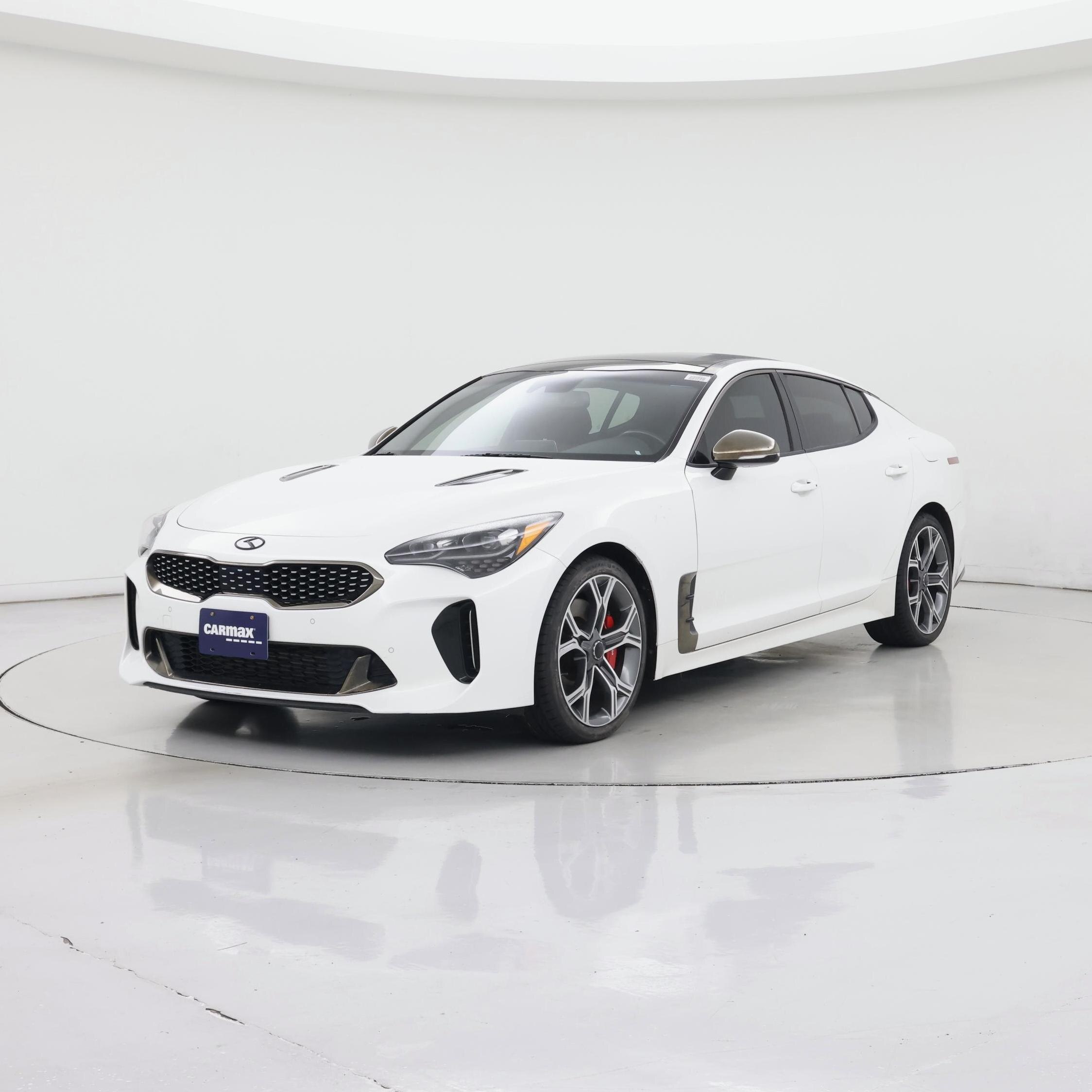 Thumbnail: 2020 Kia Stinger - 4