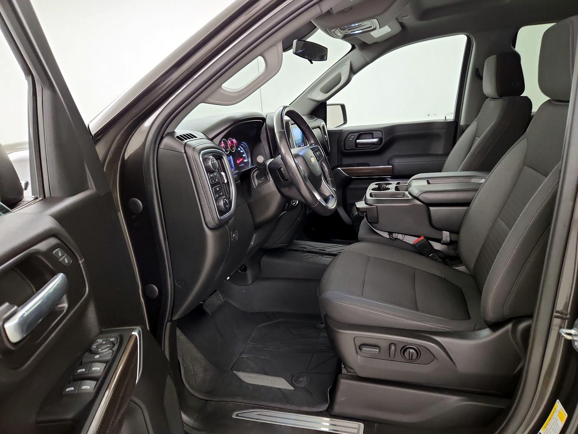 Thumbnail: 2021 Chevrolet Silverado 1500 - 11