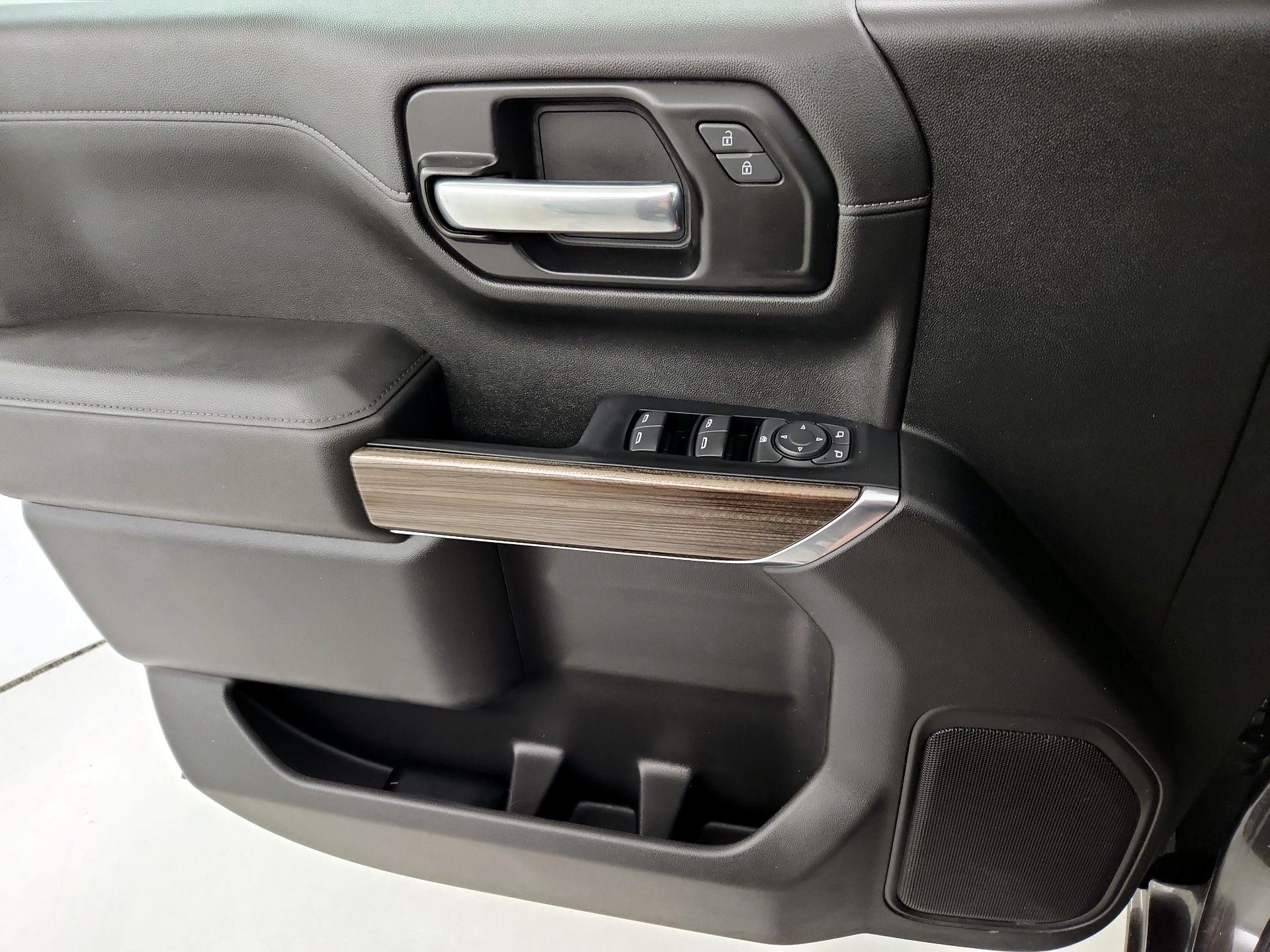 Thumbnail: 2021 Chevrolet Silverado 1500 - 12