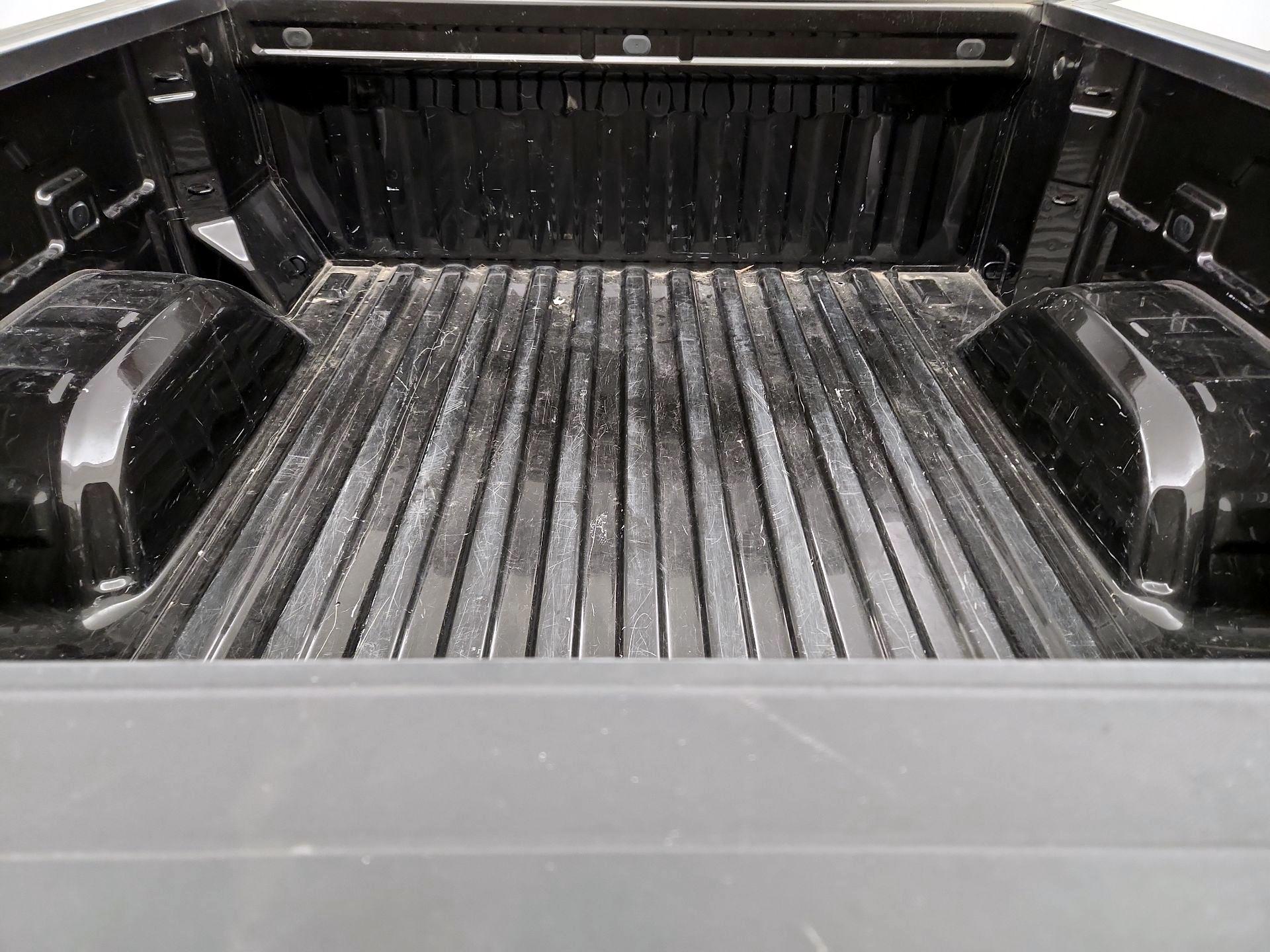 Thumbnail: 2021 Chevrolet Silverado 1500 - 20