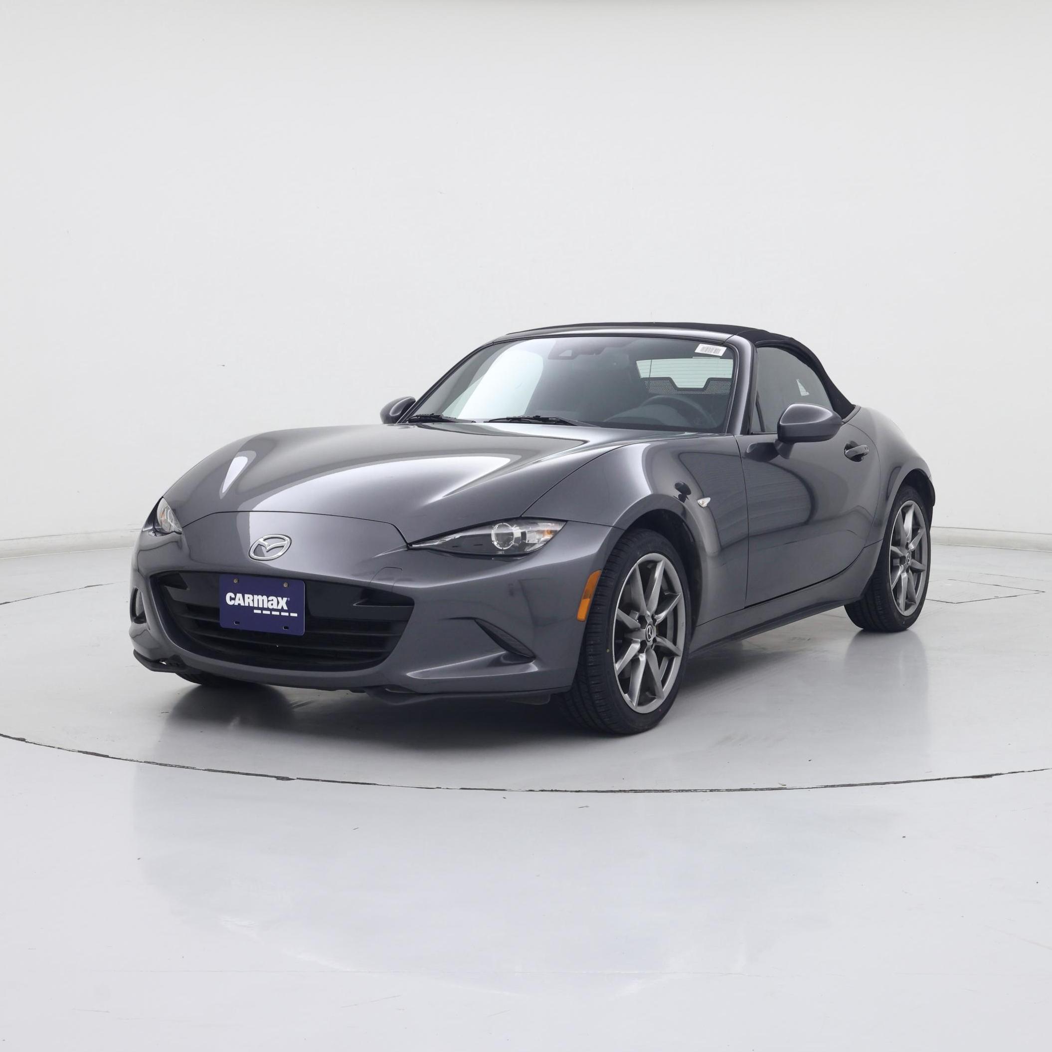 Thumbnail: 2022 Mazda MX-5 Miata - 4