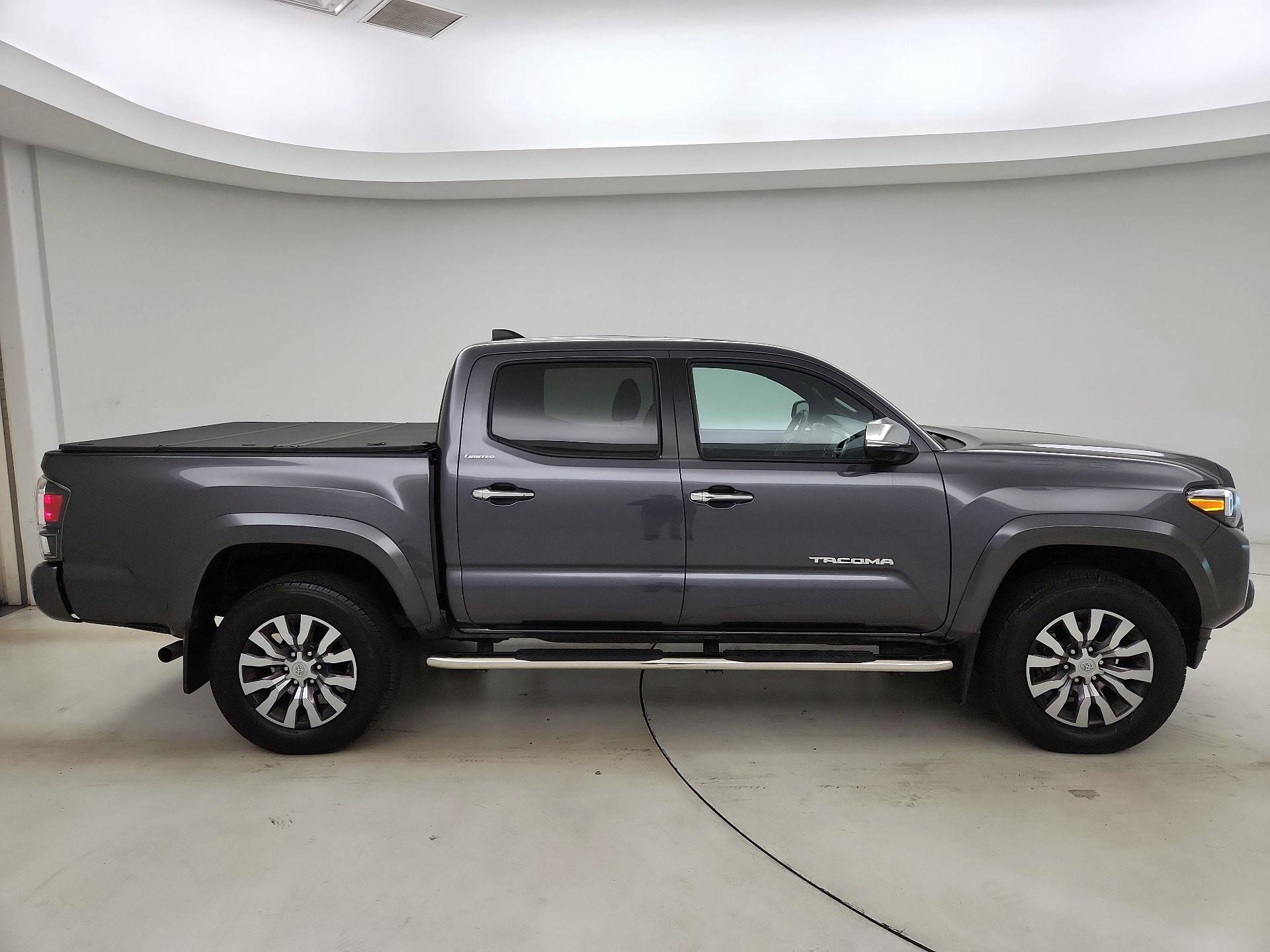 Thumbnail: 2023 Toyota Tacoma - 4