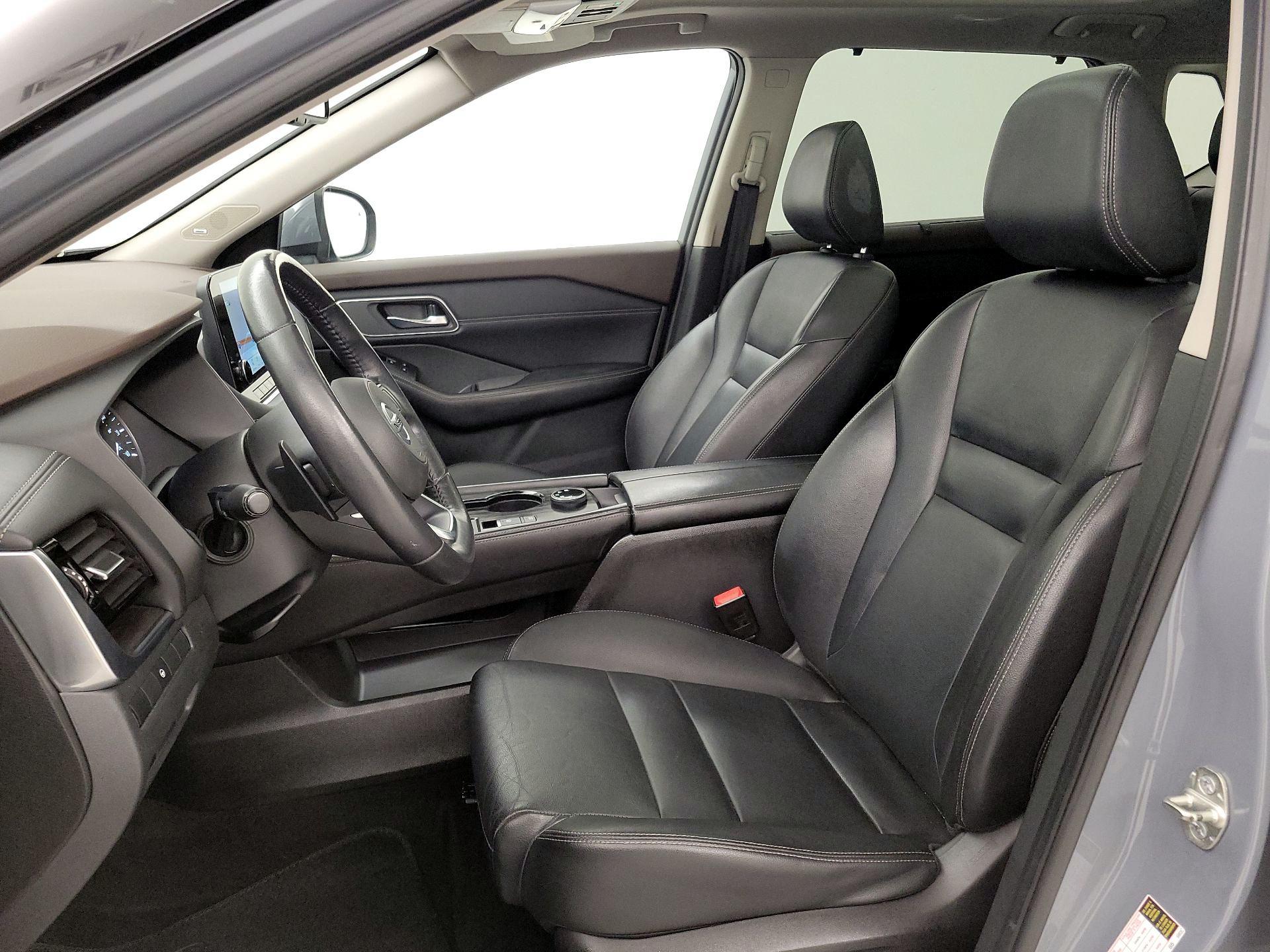 Thumbnail: 2021 Nissan Rogue - 11