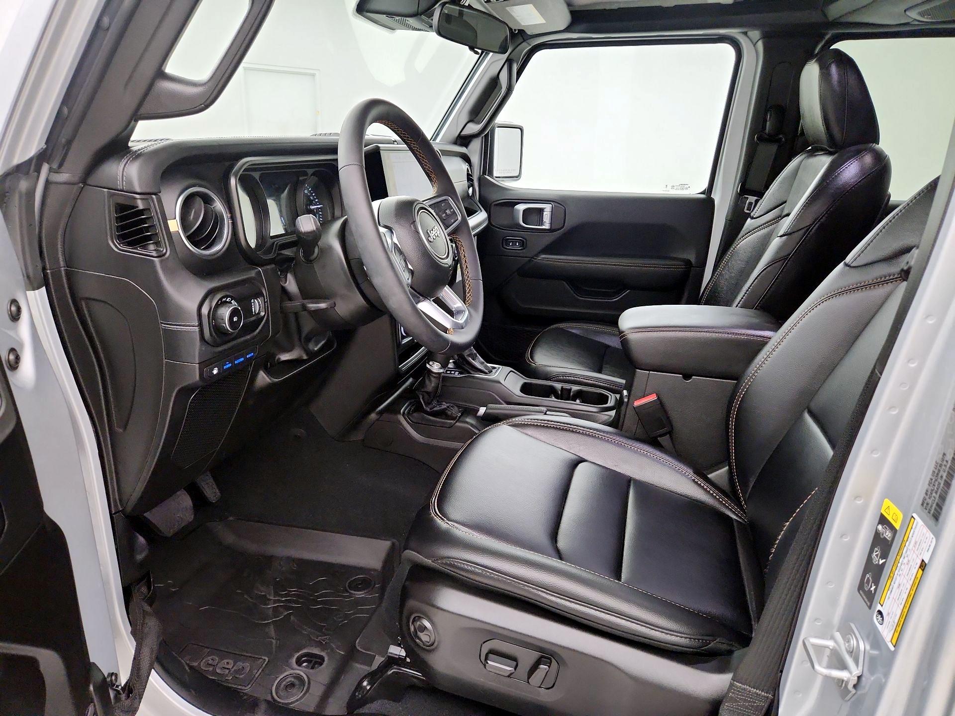 Thumbnail: 2024 Jeep Wrangler - 9