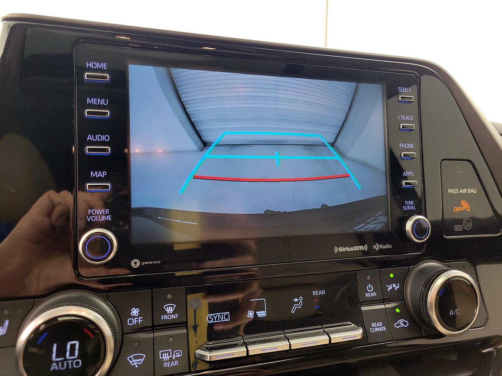 Thumbnail: 2022 Toyota Highlander - 14