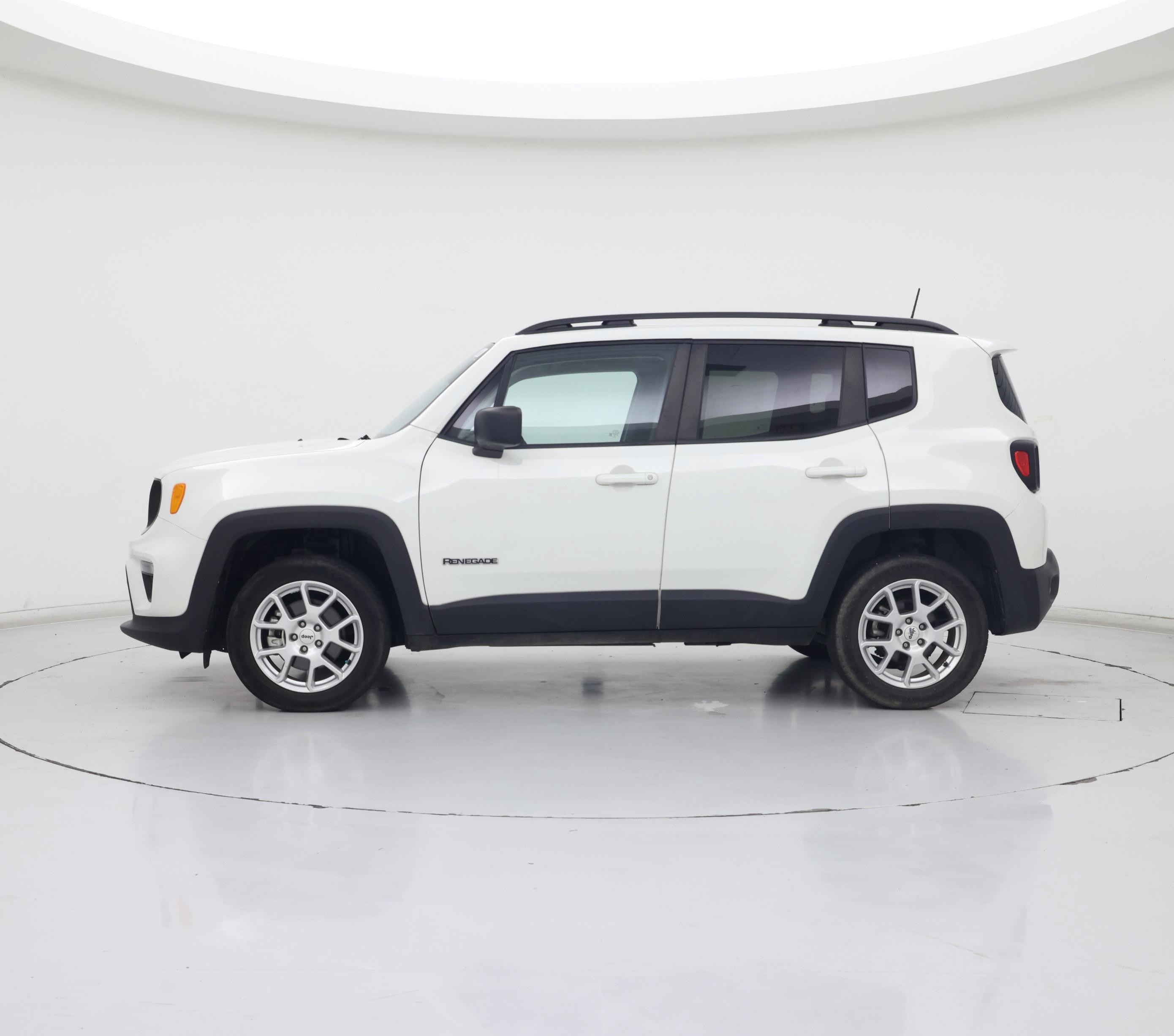 Thumbnail: 2022 Jeep Renegade - 3