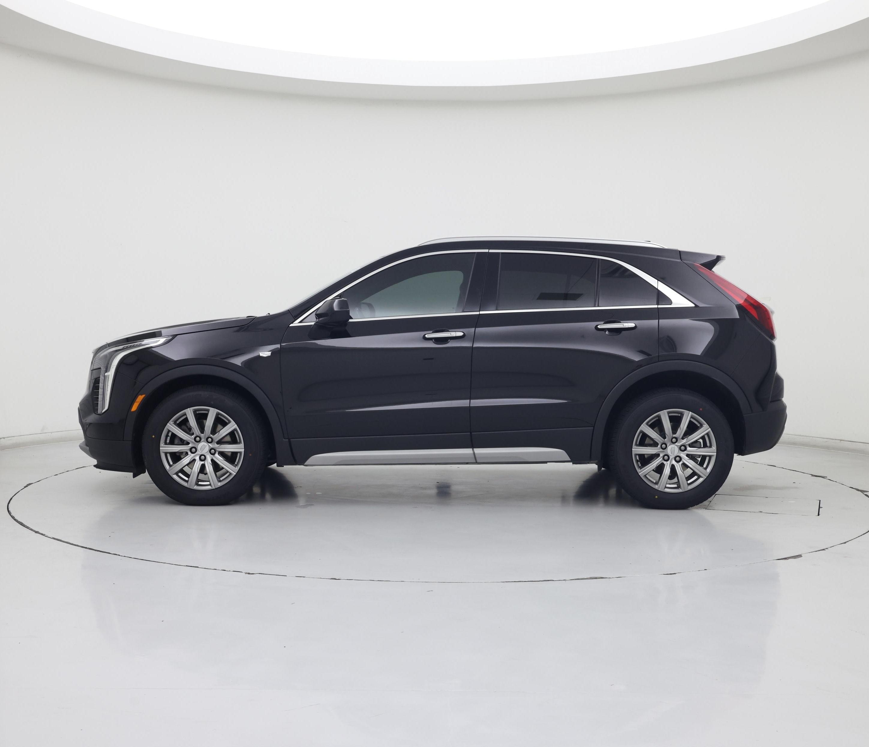 Thumbnail: 2020 Cadillac XT4 - 3