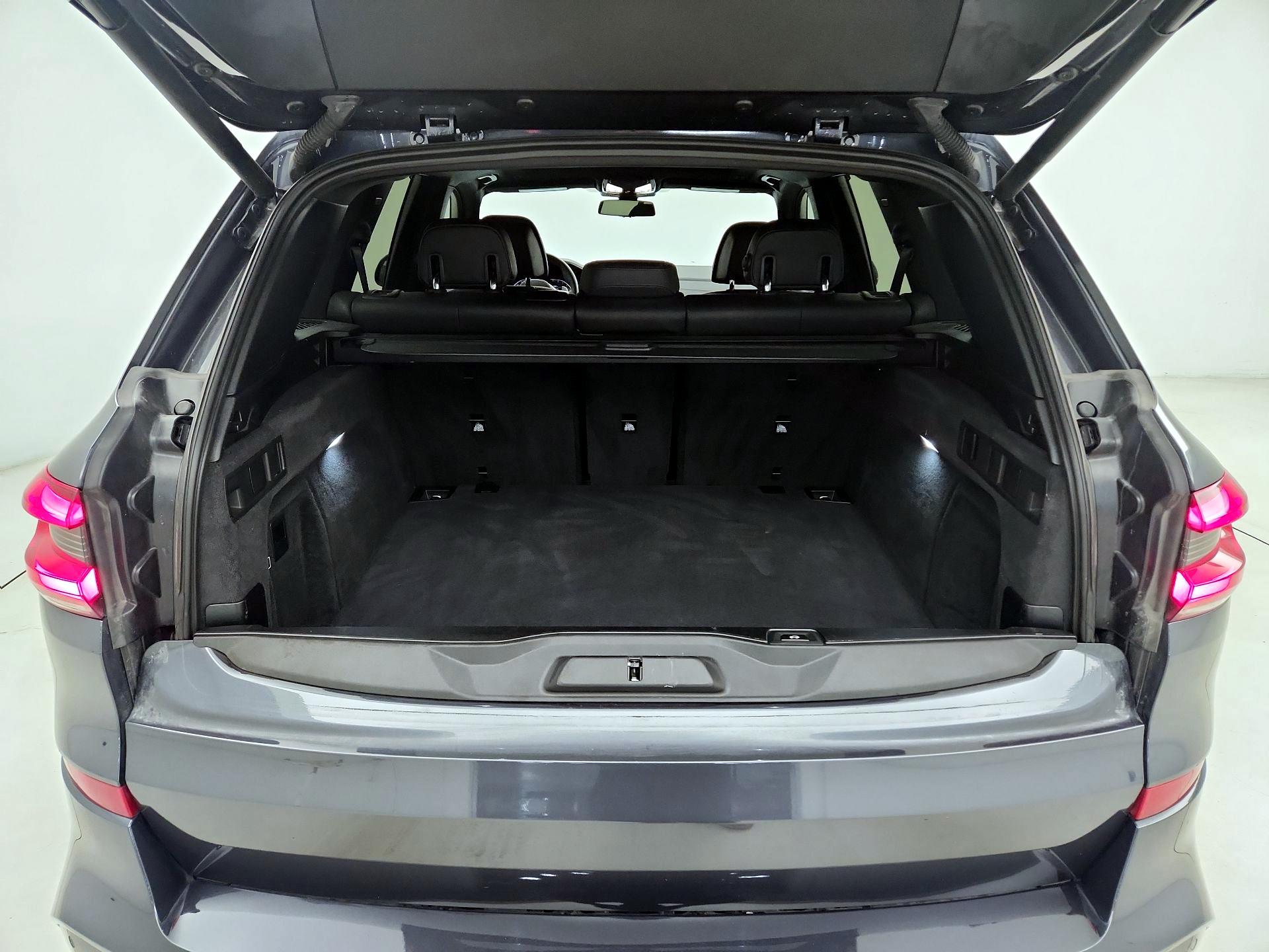 Thumbnail: 2020 BMW X5 - 16