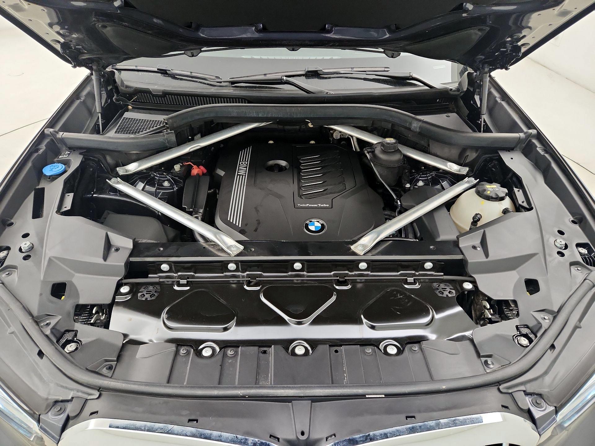 Thumbnail: 2020 BMW X5 - 17