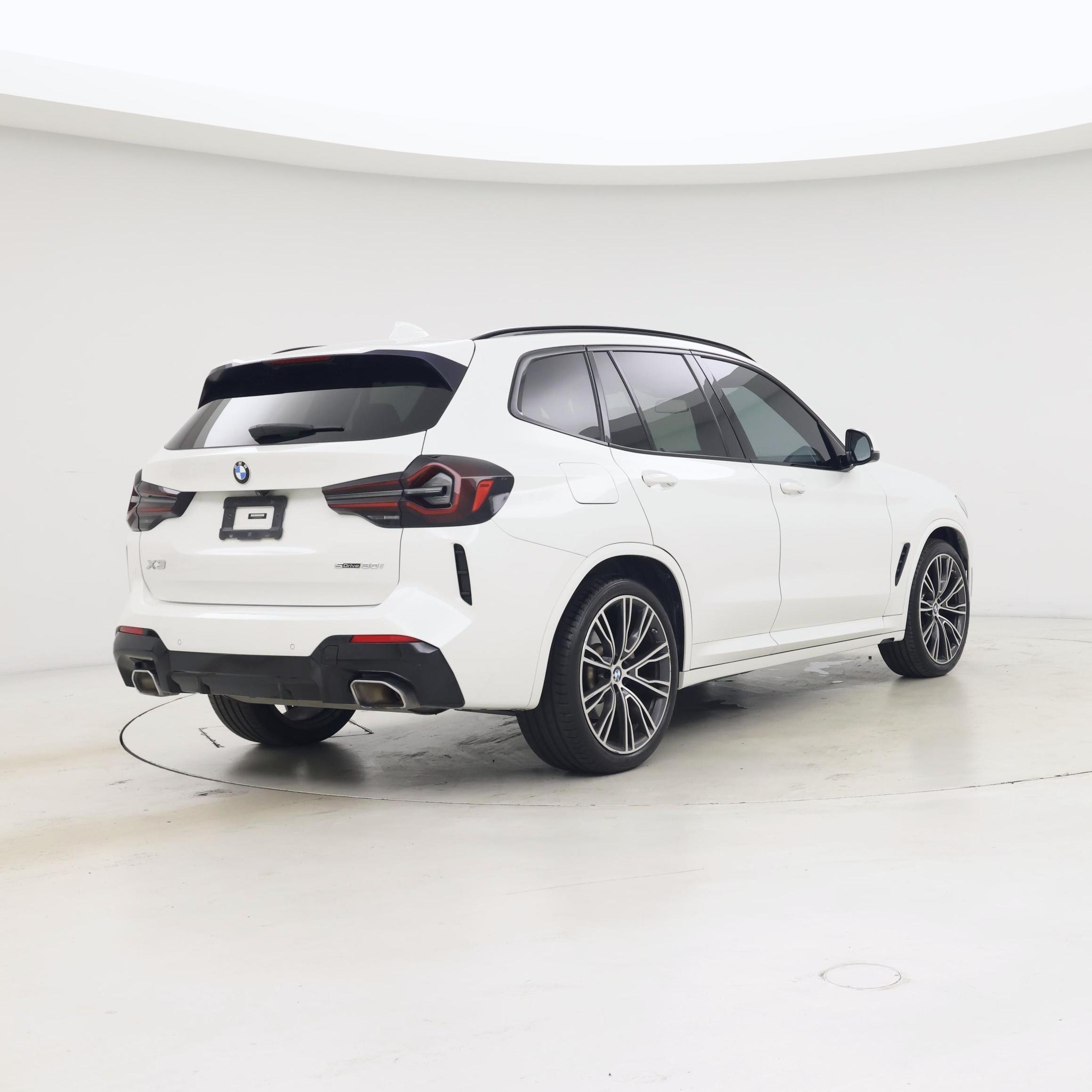 Thumbnail: 2022 BMW X3 - 8