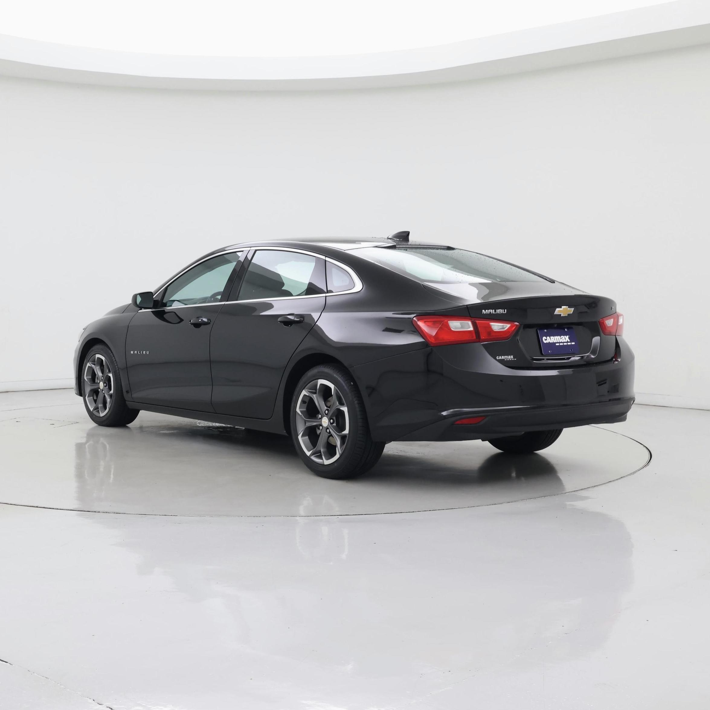 Thumbnail: 2023 Chevrolet Malibu - 2