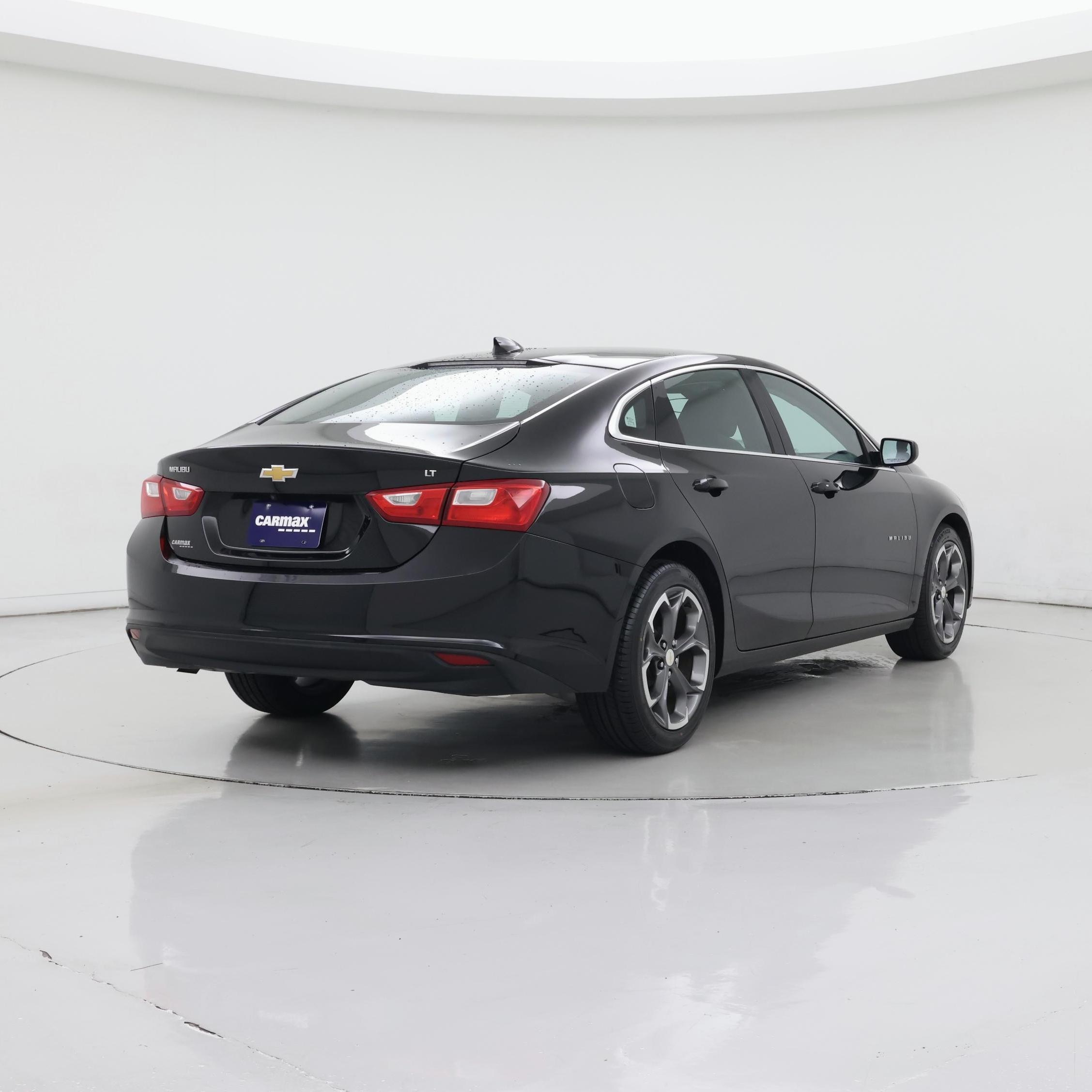 Thumbnail: 2023 Chevrolet Malibu - 8