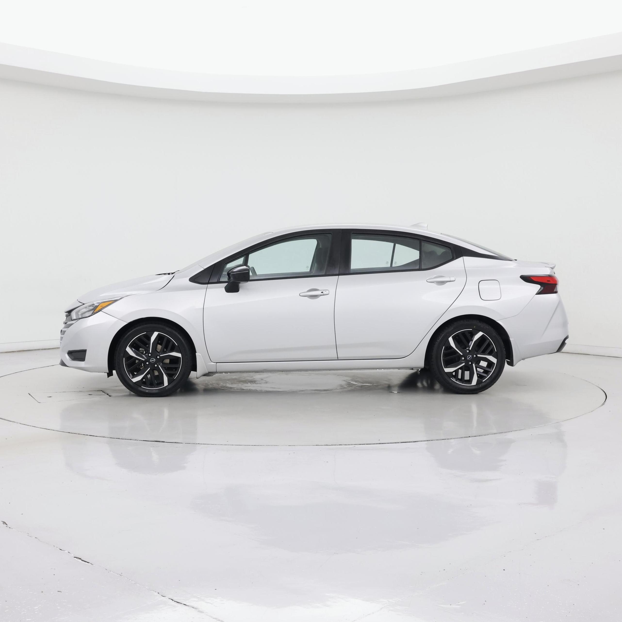 Thumbnail: 2023 Nissan Versa - 3