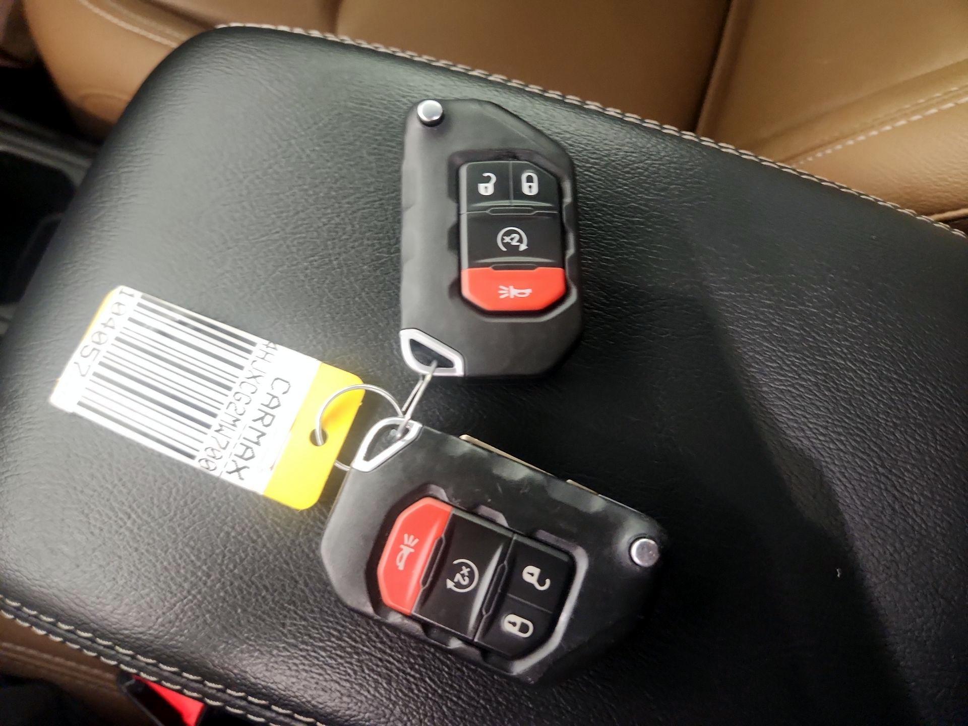 Thumbnail: 2021 Jeep Wrangler - 19