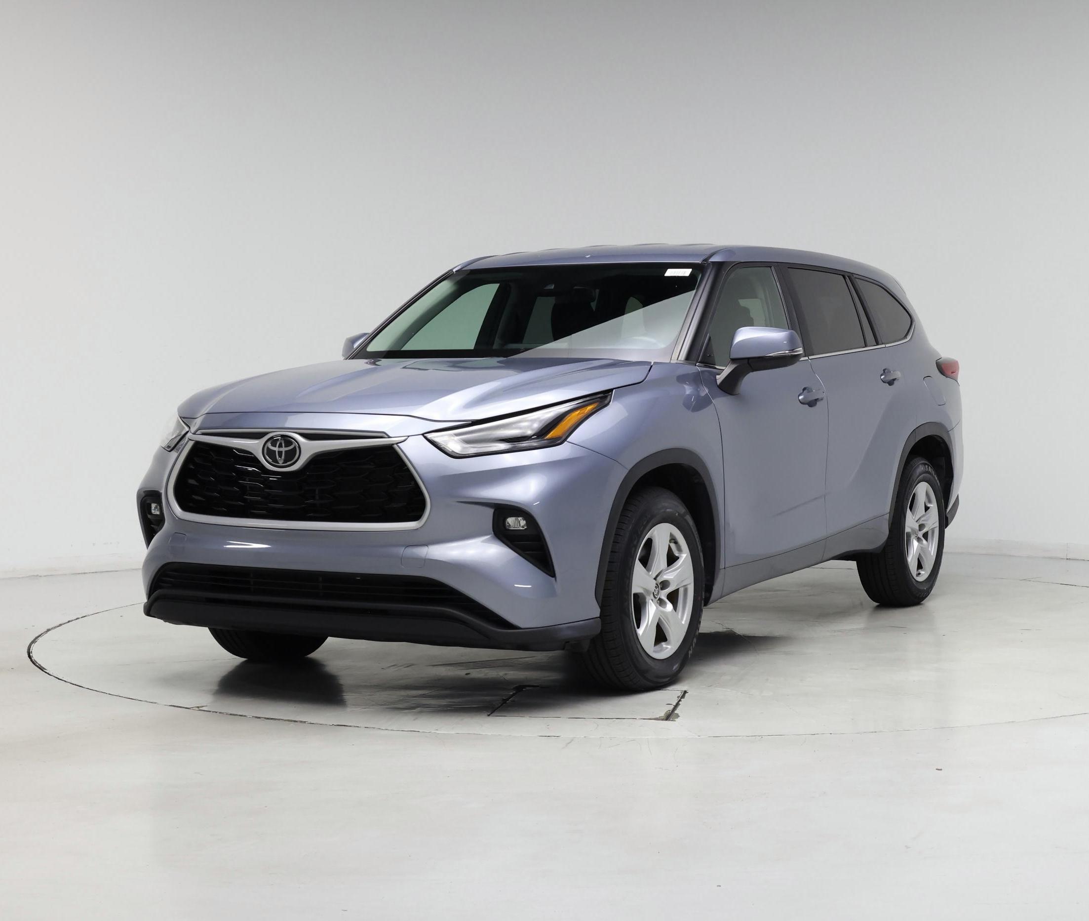 Thumbnail: 2023 Toyota Highlander - 4